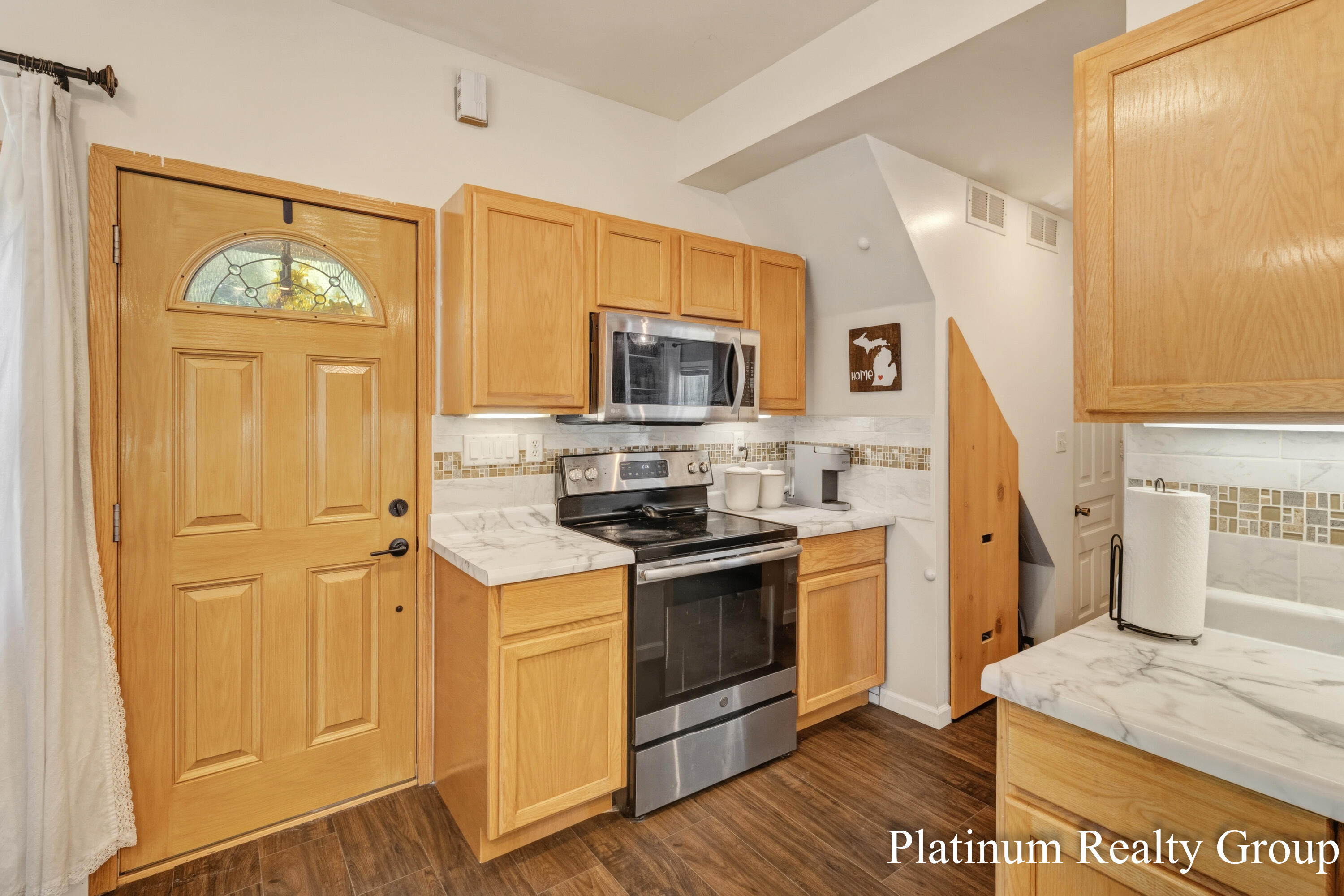736 4 Mile Road NE Grand Rapids MI 49525