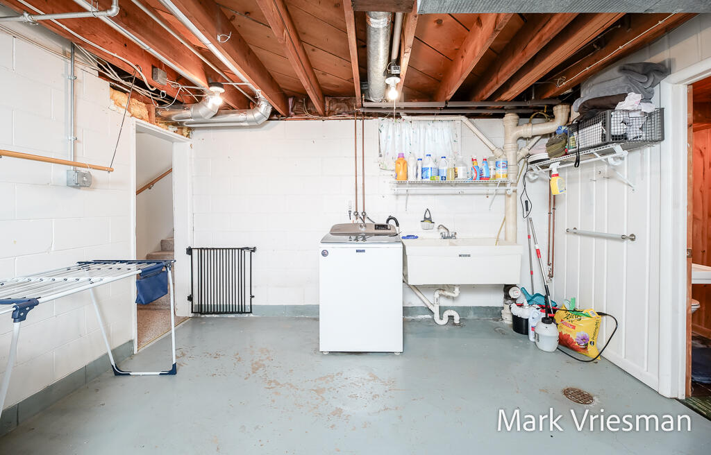 3125 Coolidge Road Muskegon MI 49441
