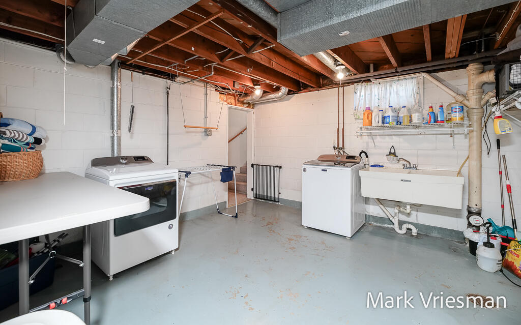 3125 Coolidge Road Muskegon MI 49441