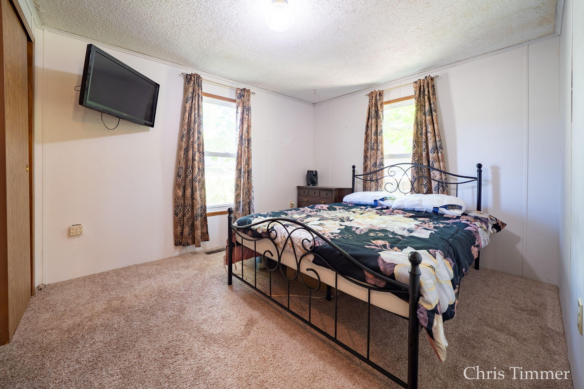 2280 Taft Road Allegan MI 49010