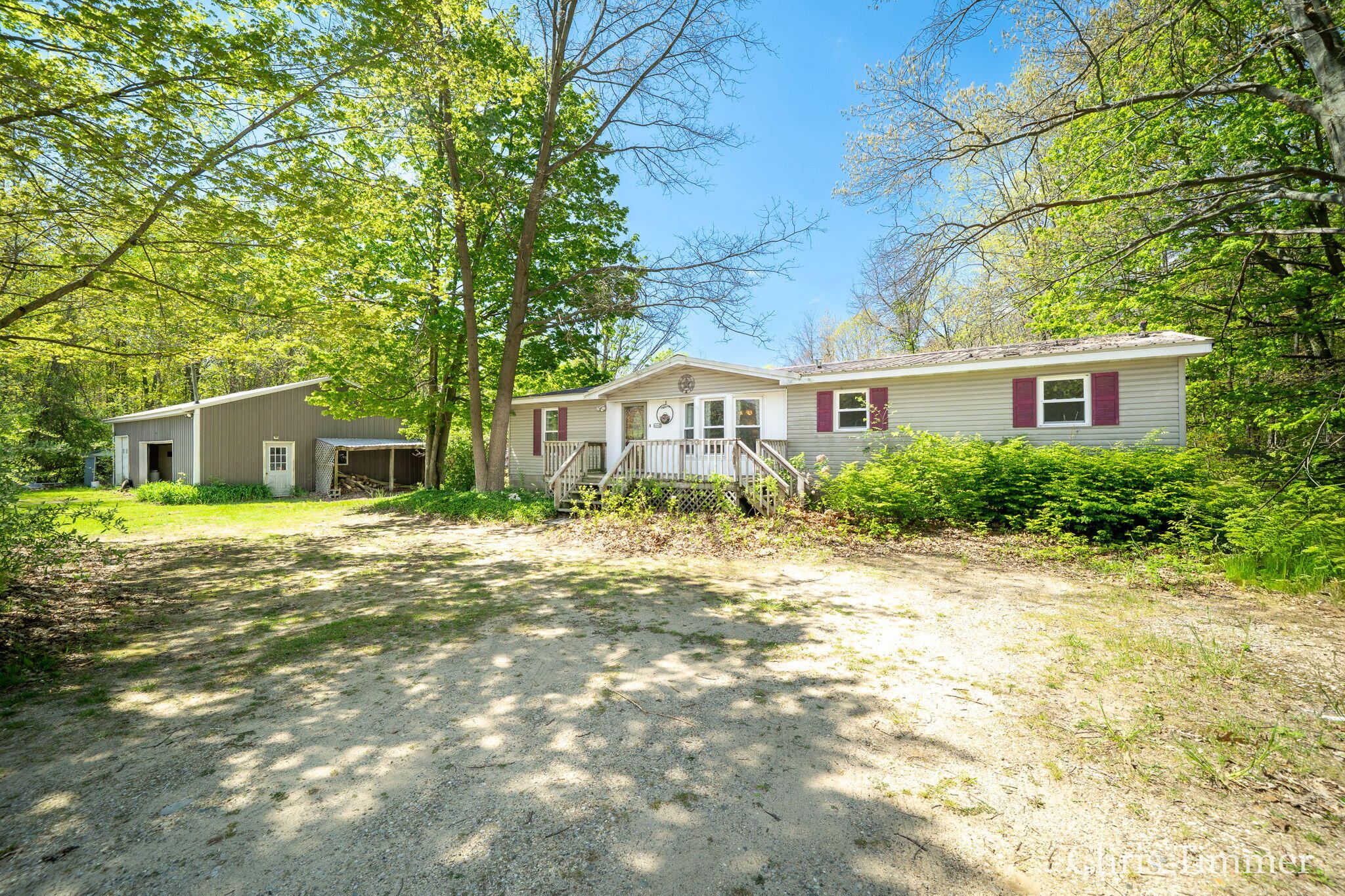2280 Taft Road Allegan MI 49010