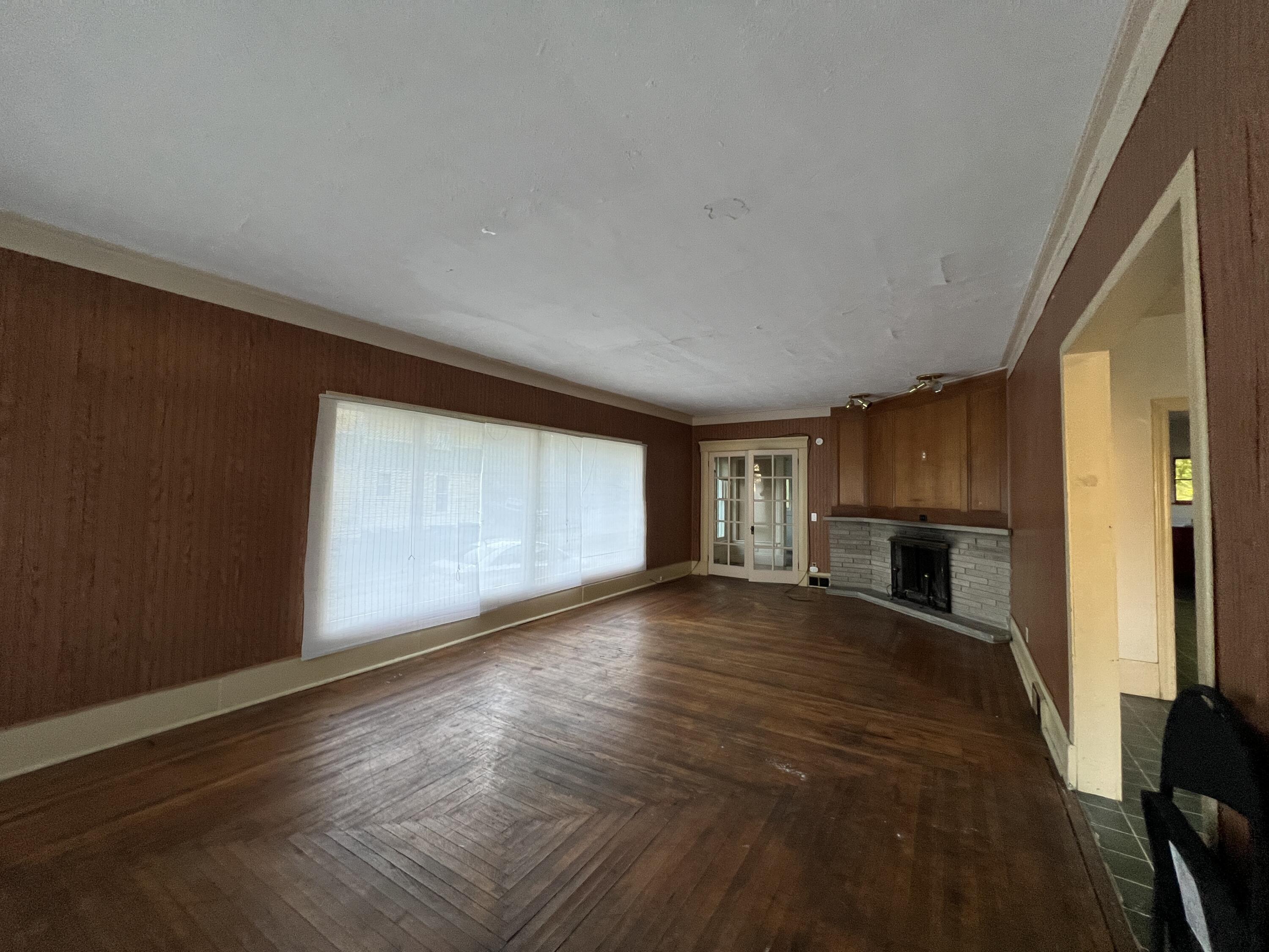 417 Douglas Avenue Kalamazoo MI 49007