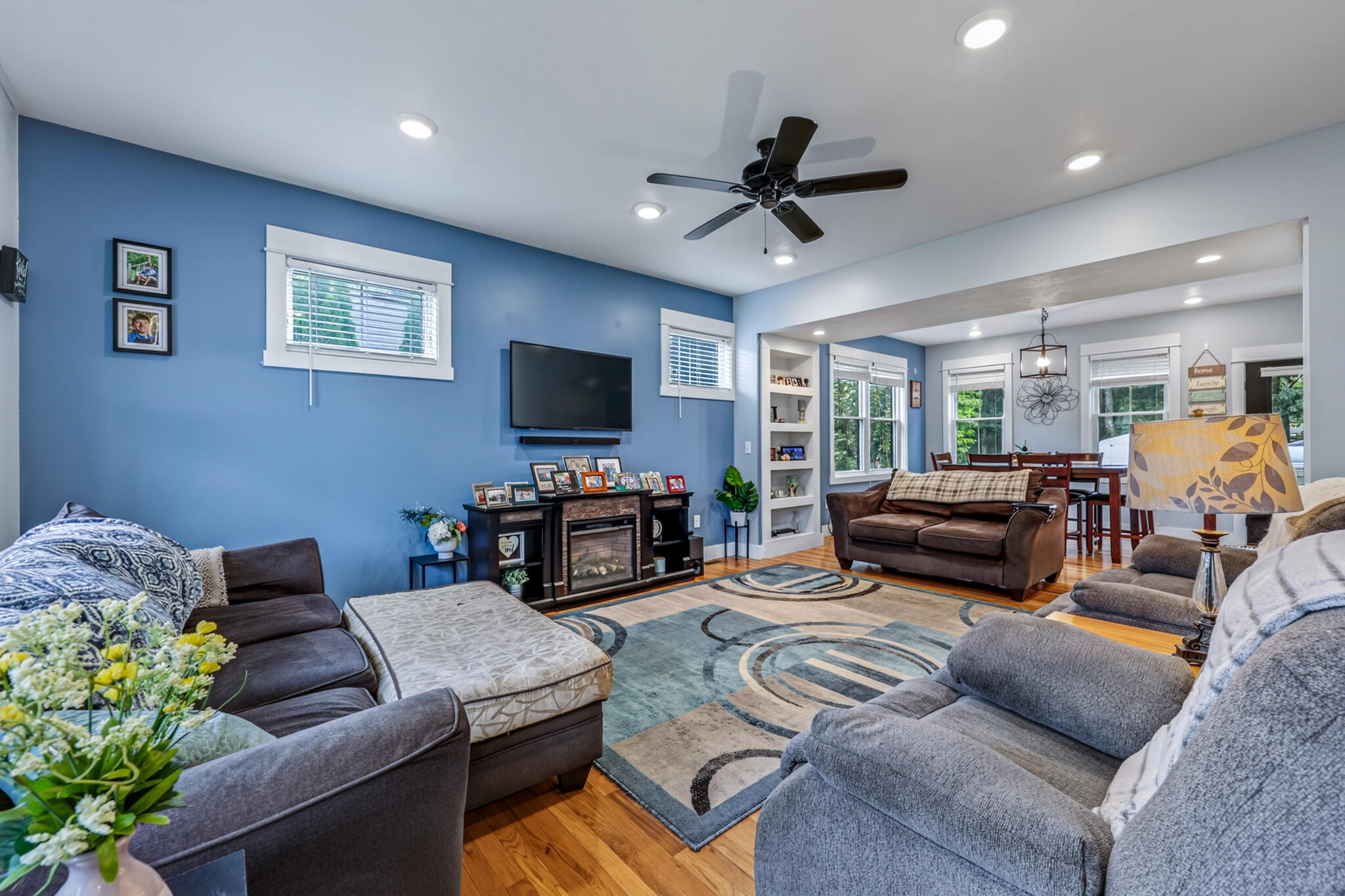 2525 Chestnut Trail Muskegon MI 49442