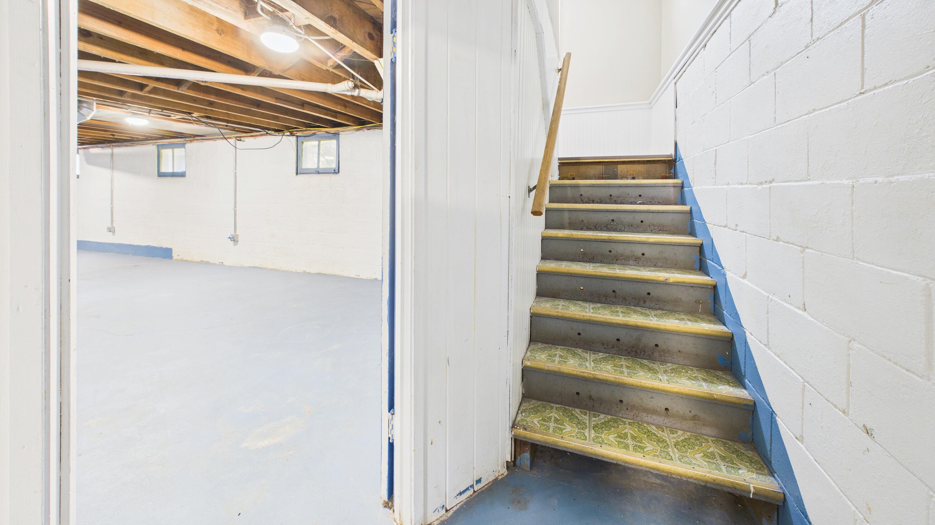 410 Adams Avenue Muskegon MI 49442