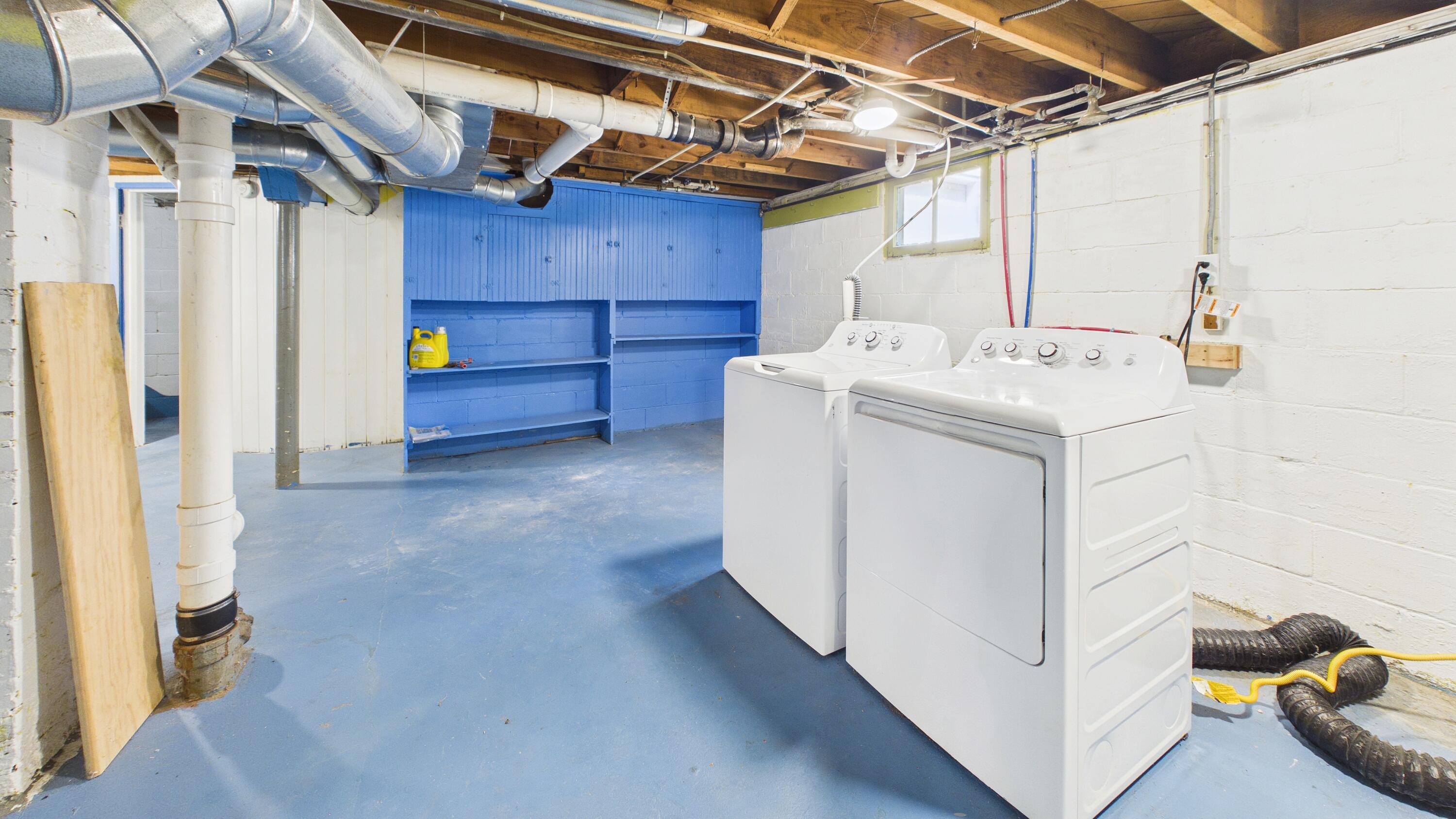 410 Adams Avenue Muskegon MI 49442