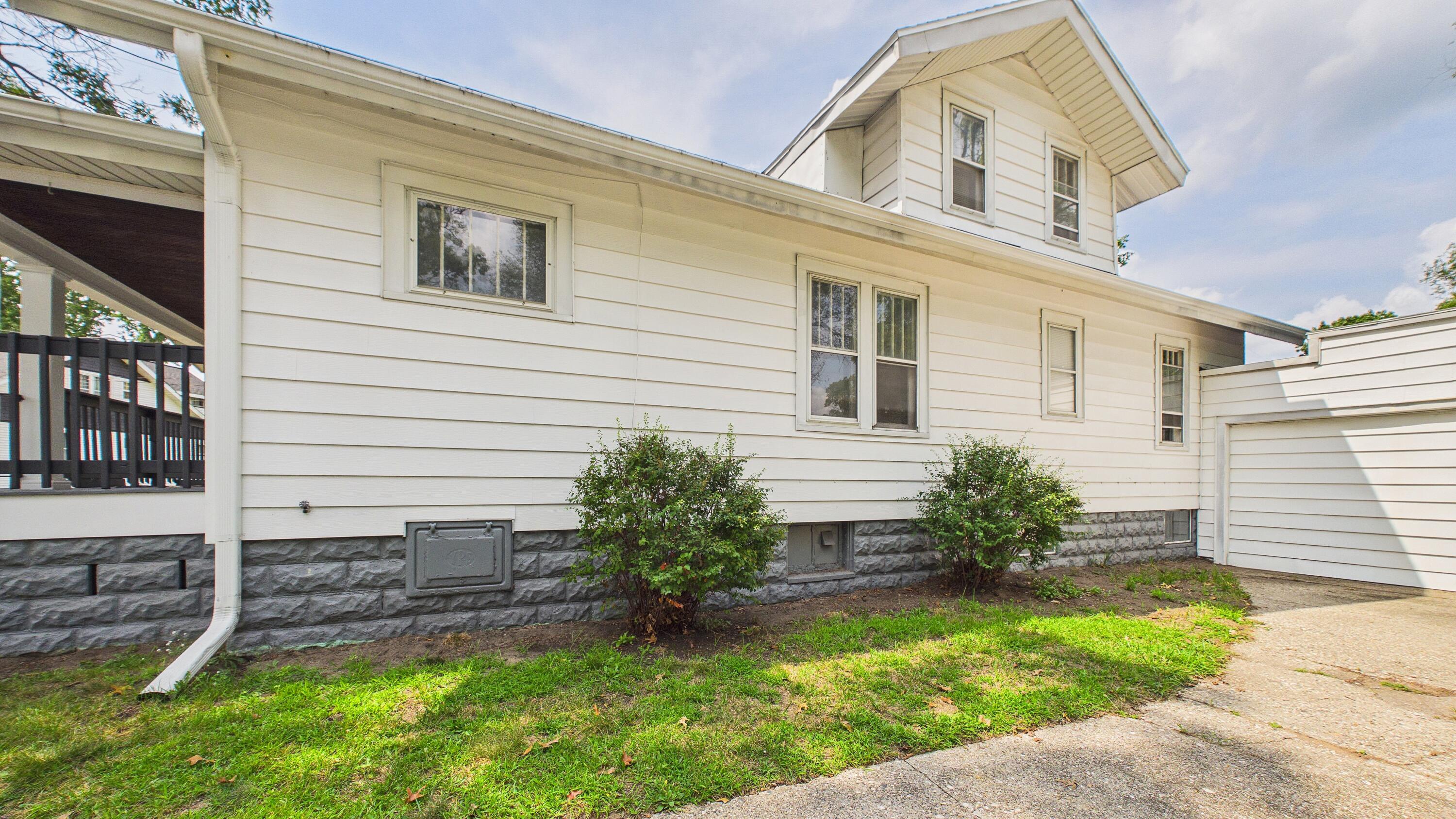 410 Adams Avenue Muskegon MI 49442