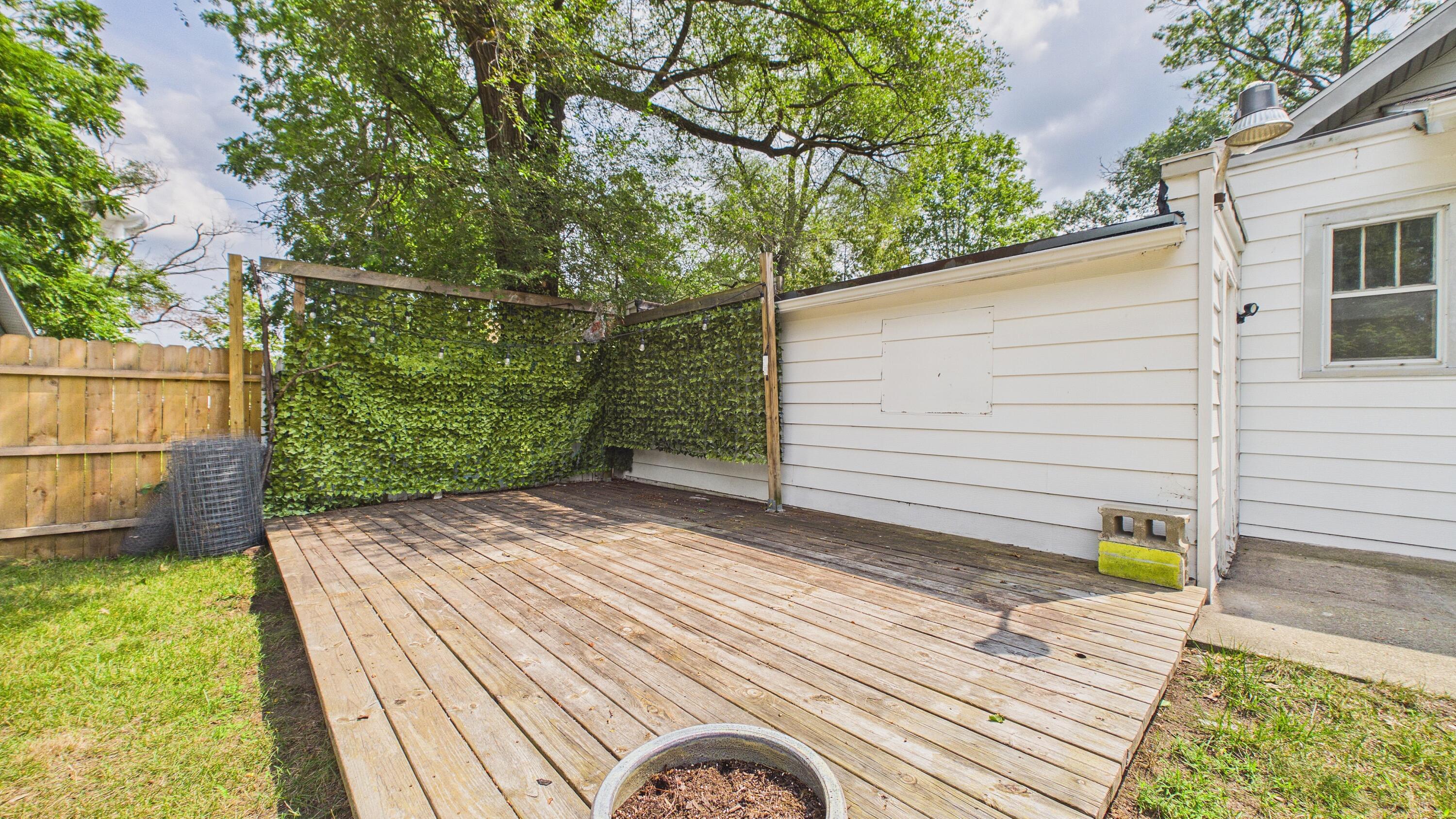 410 Adams Avenue Muskegon MI 49442