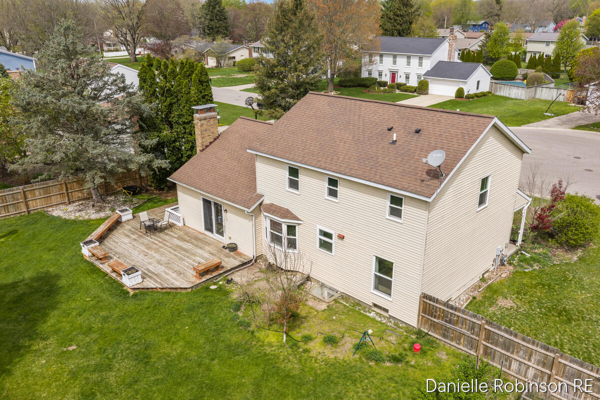 3460 Sunnyhill Street NE Rockford MI 49341
