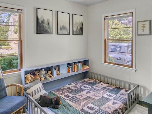 2320 Diamond Avenue NE Grand Rapids MI 49505