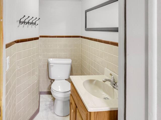2320 Diamond Avenue NE Grand Rapids MI 49505