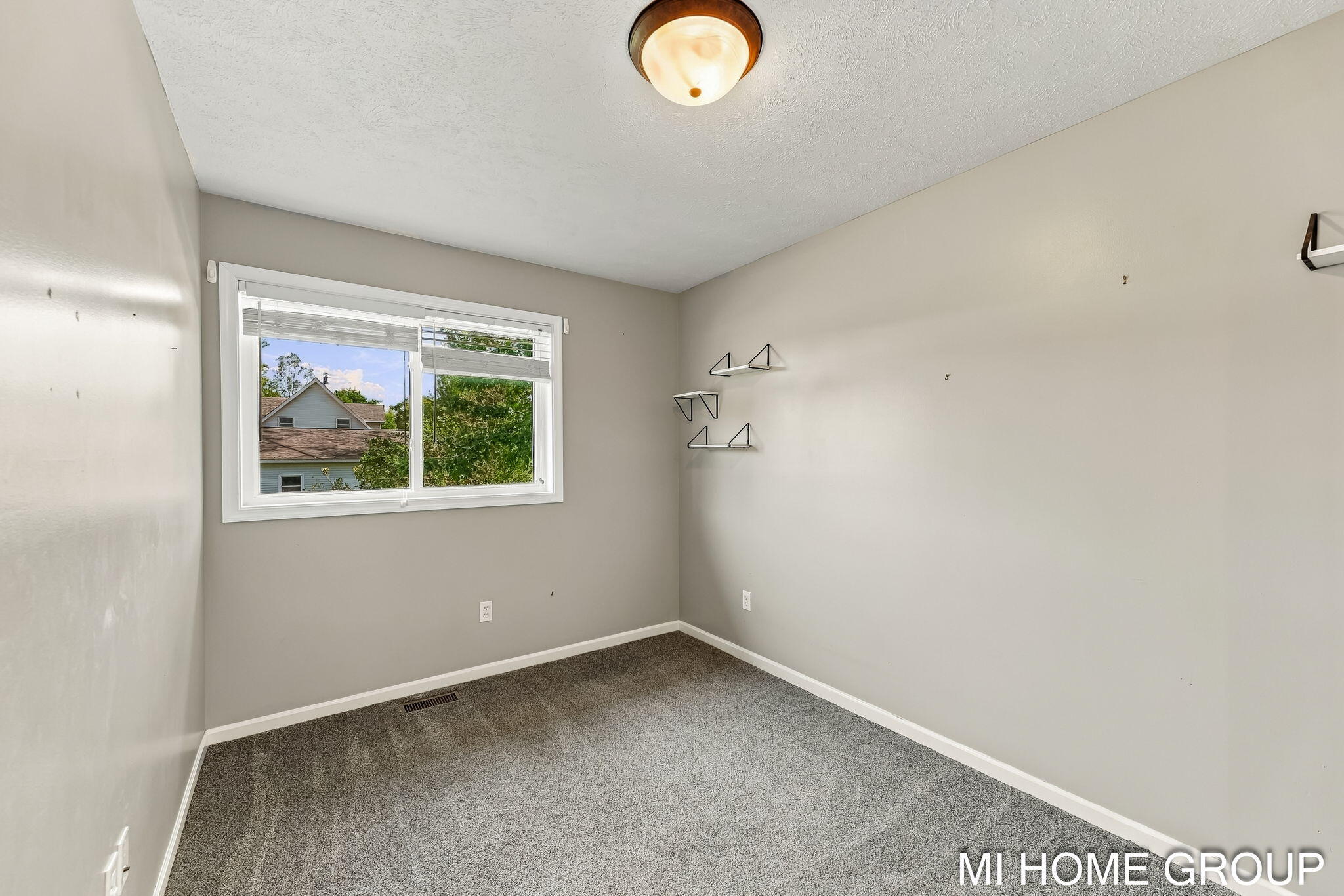 11774 Tyler Street Holland MI 49424