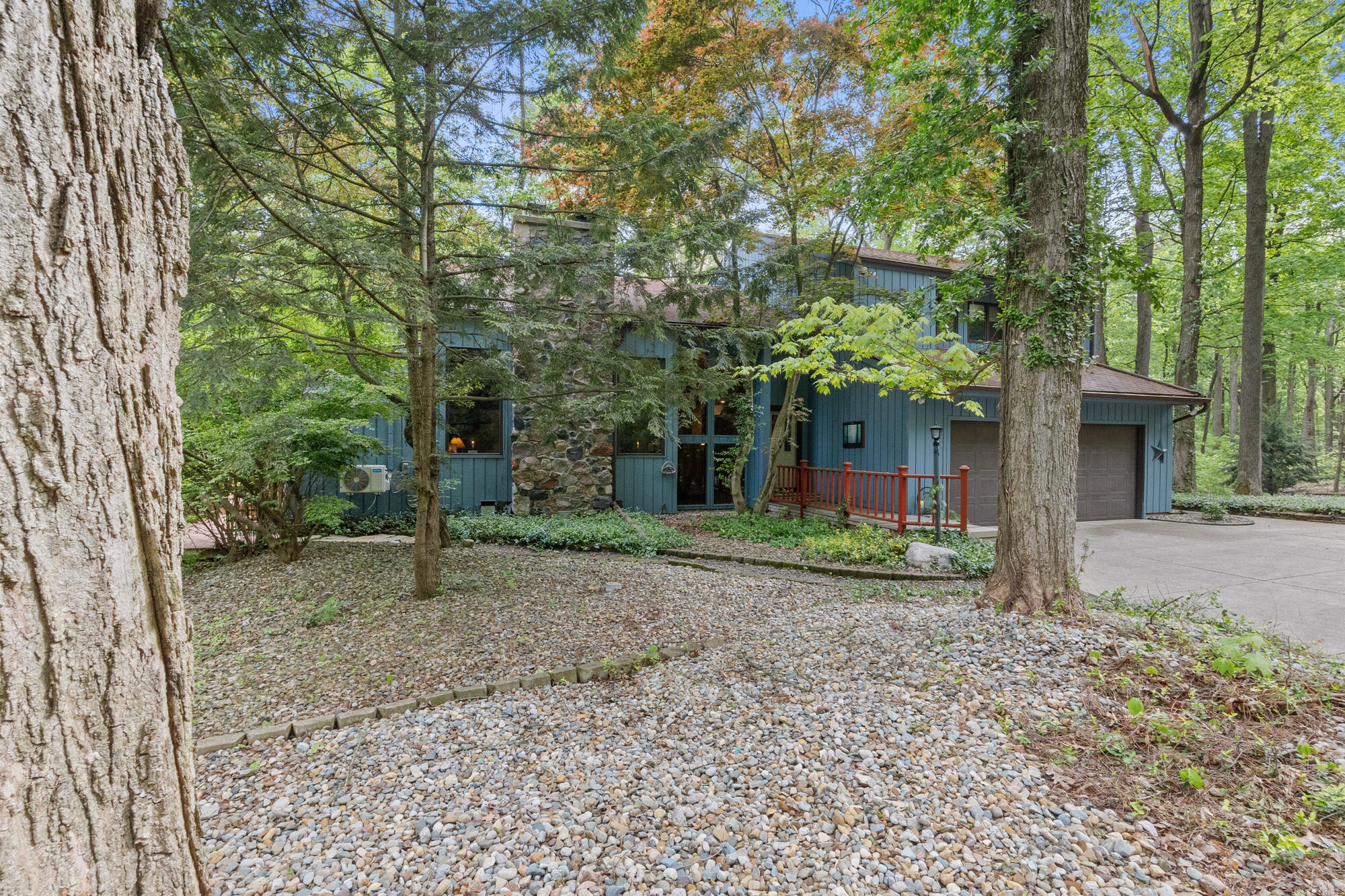 30938 Redfield Street Niles MI 49120
