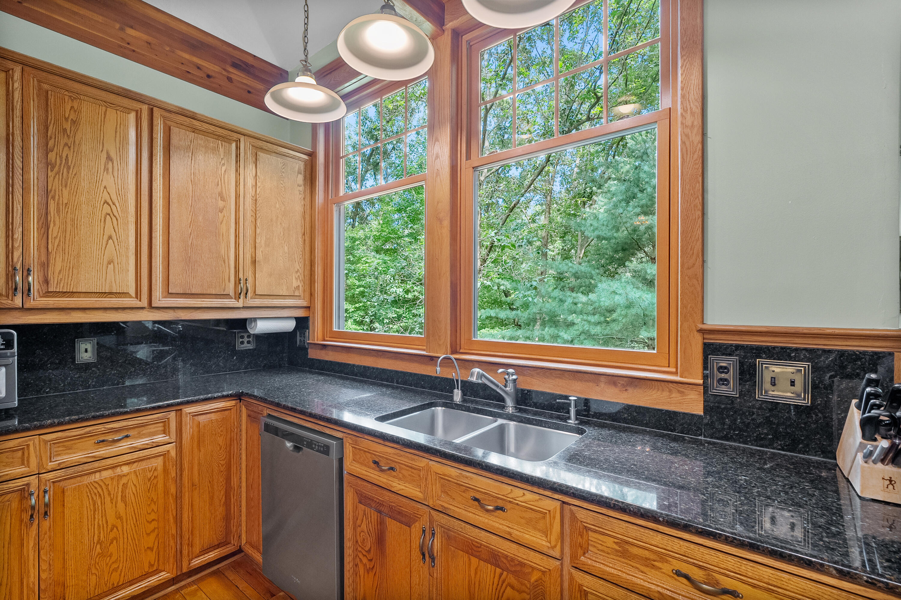 6738 N Sprinkle Road Kalamazoo MI 49004