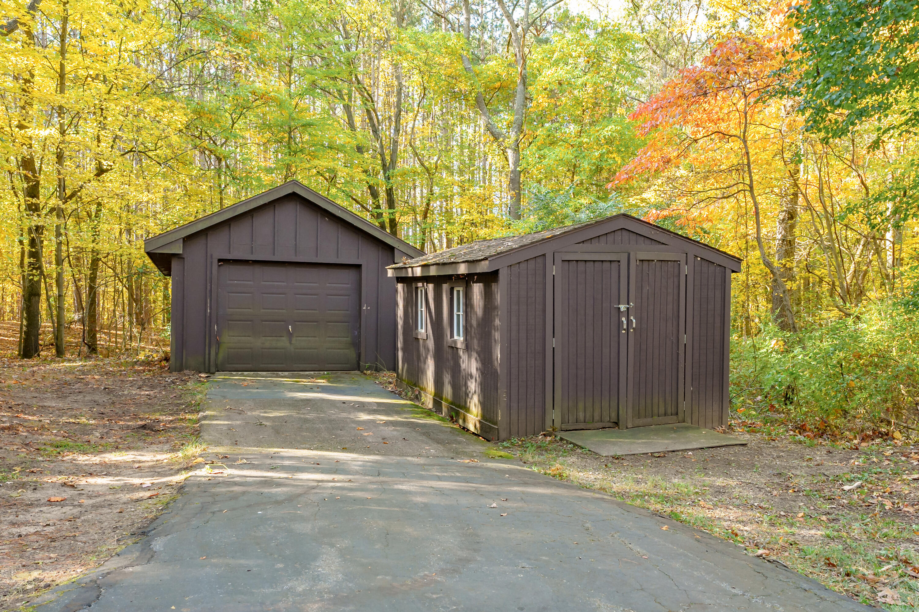 6738 N Sprinkle Road Kalamazoo MI 49004