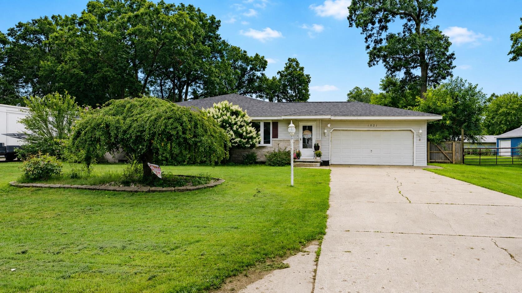 1921 Ora Street Muskegon MI 49445