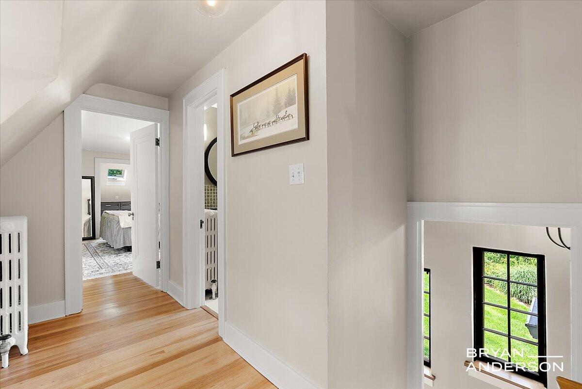 1830 Bridge Street NW Grand Rapids MI 49504