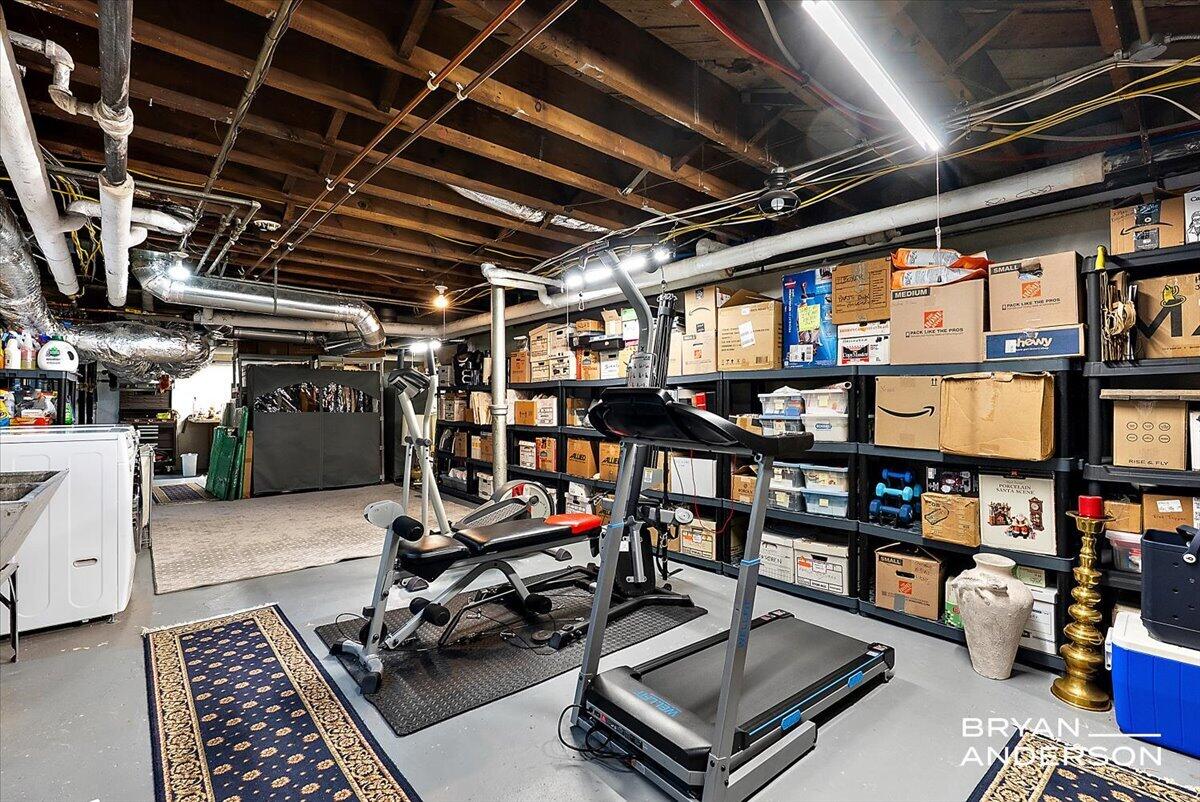 1830 Bridge Street NW Grand Rapids MI 49504