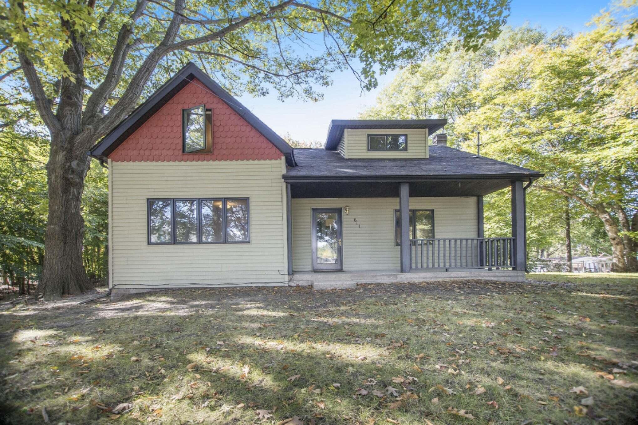 811 N Washington Avenue Ludington MI 49431