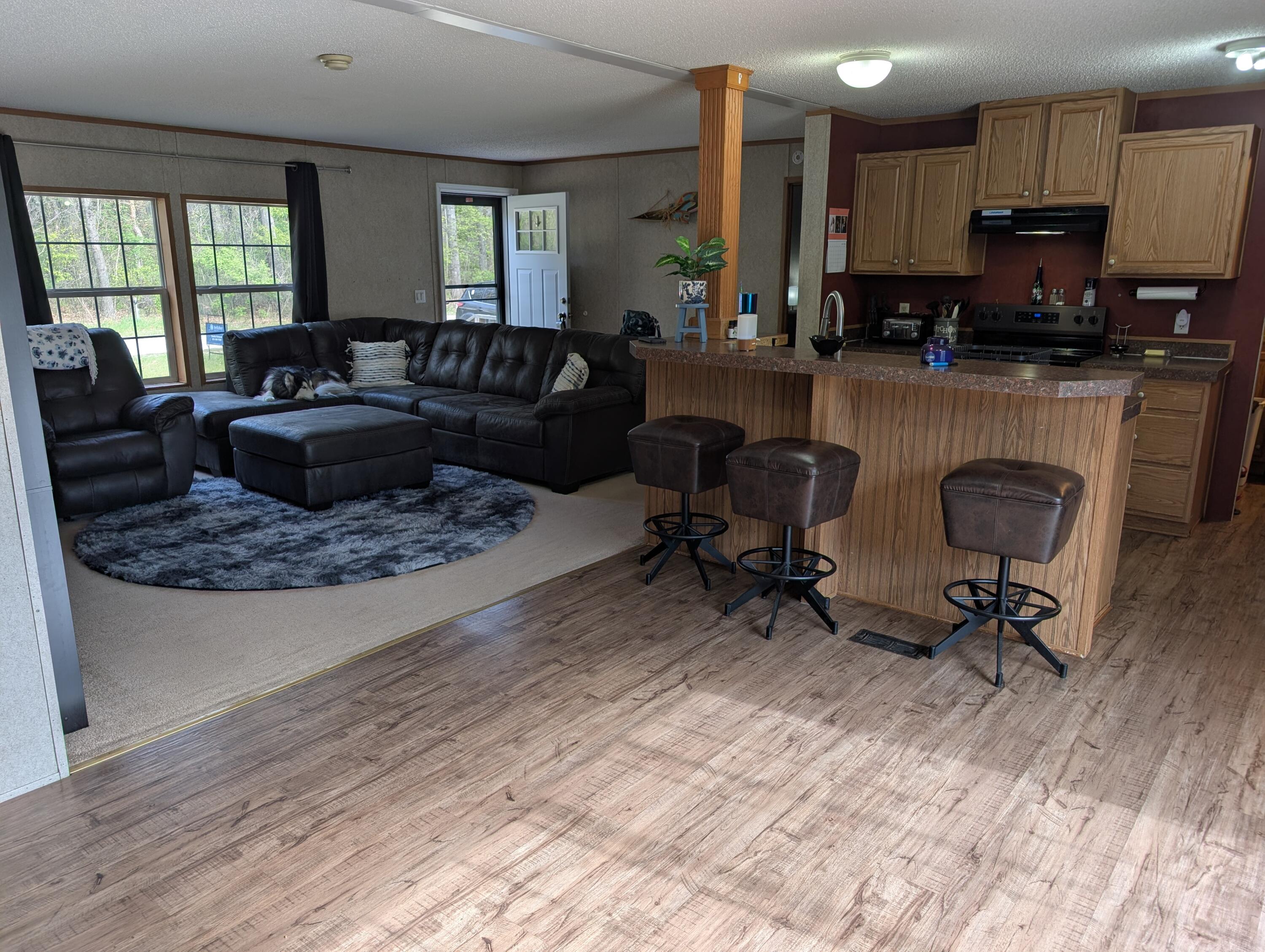 626 W River Road Muskegon MI 49445