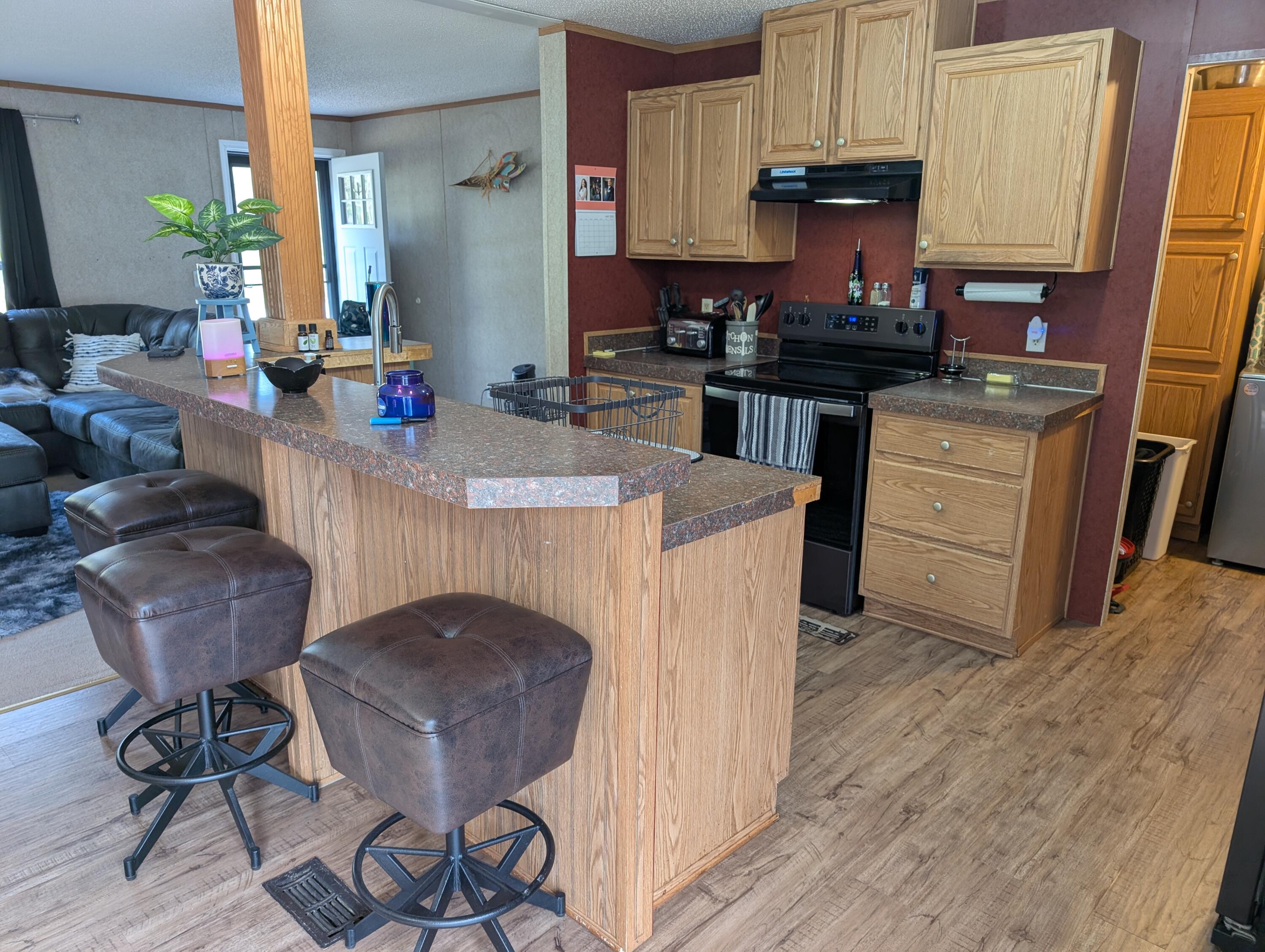 626 W River Road Muskegon MI 49445