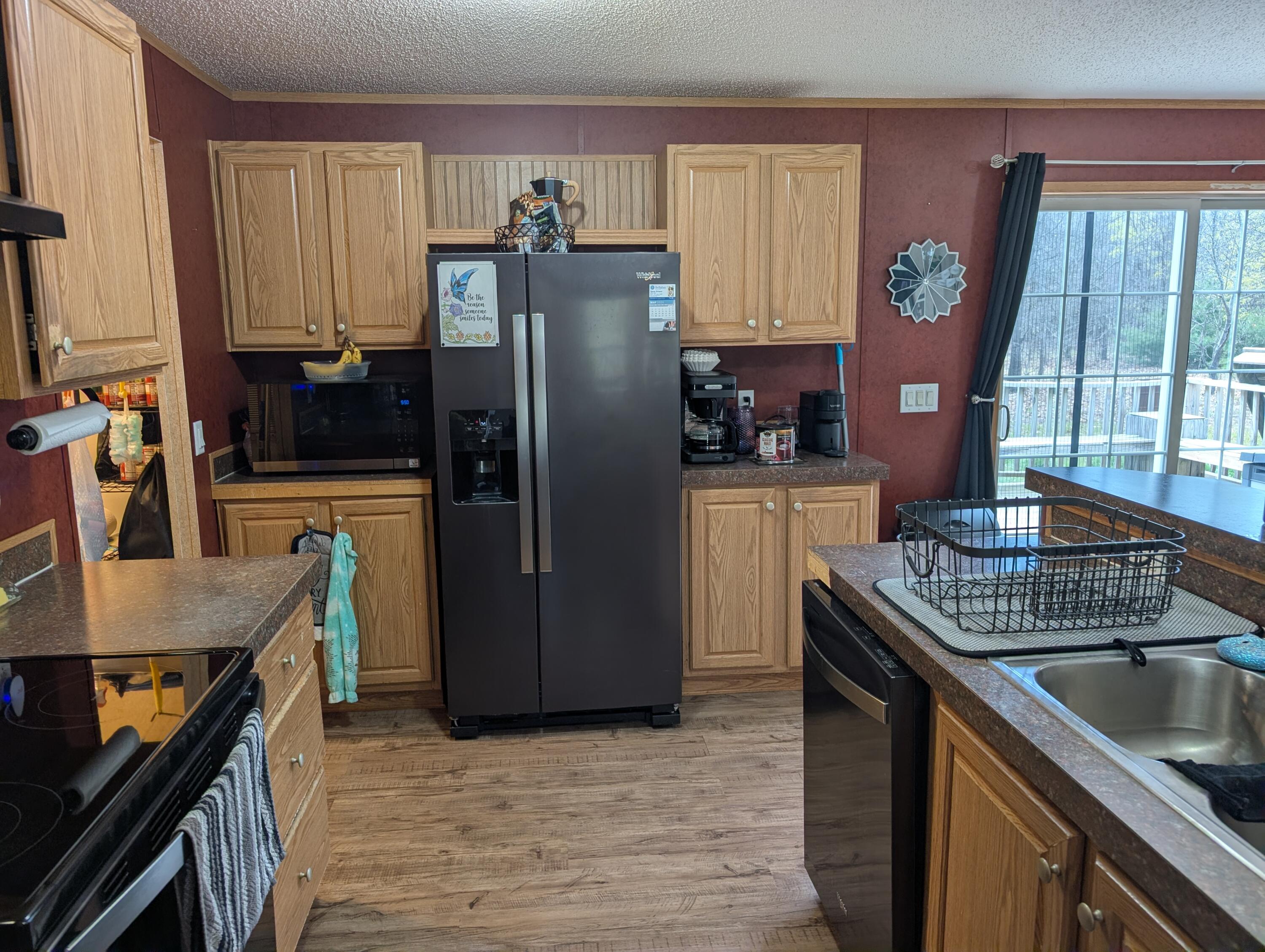 626 W River Road Muskegon MI 49445