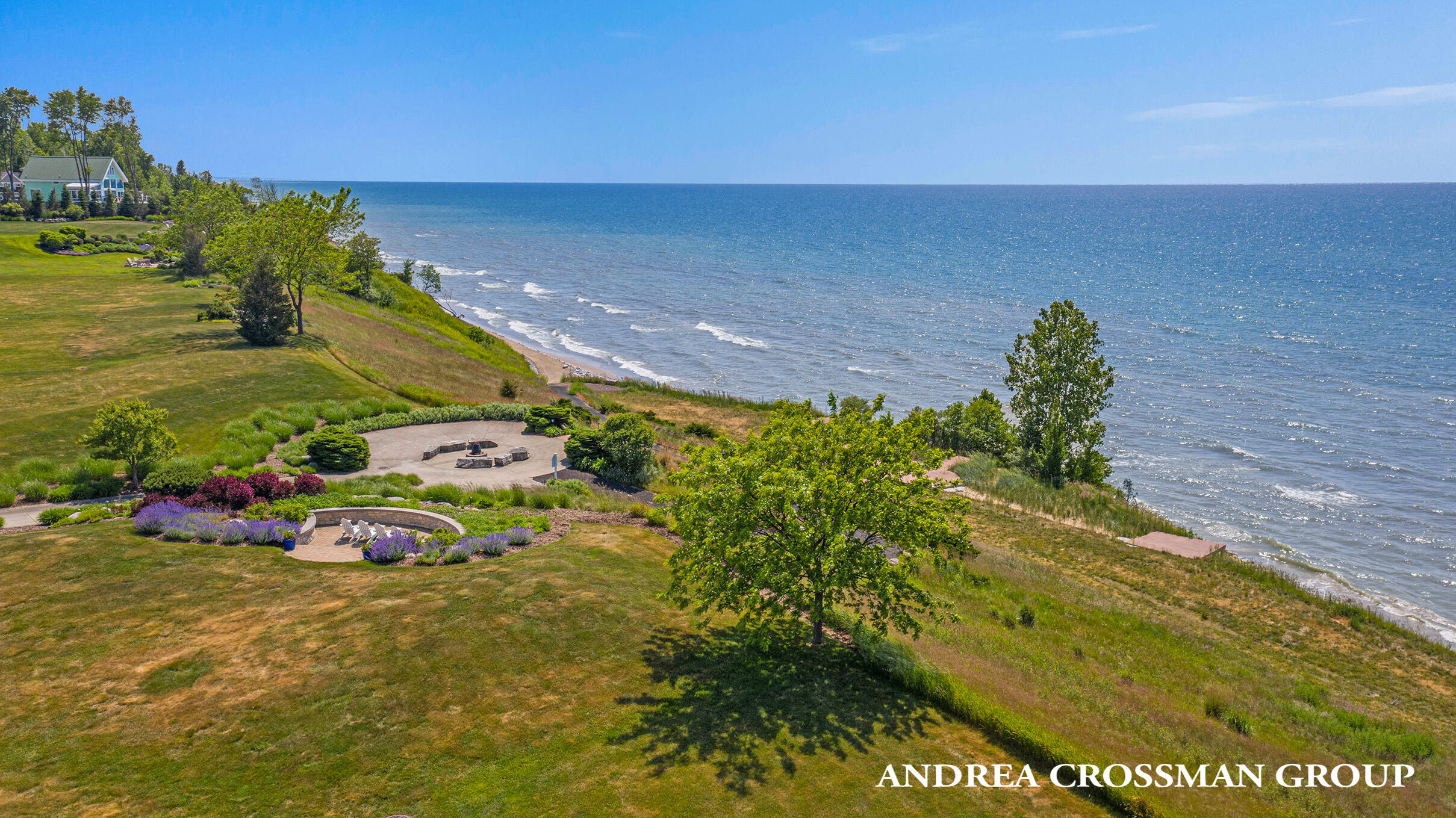 688 Waters Edge Drive South Haven MI 49090