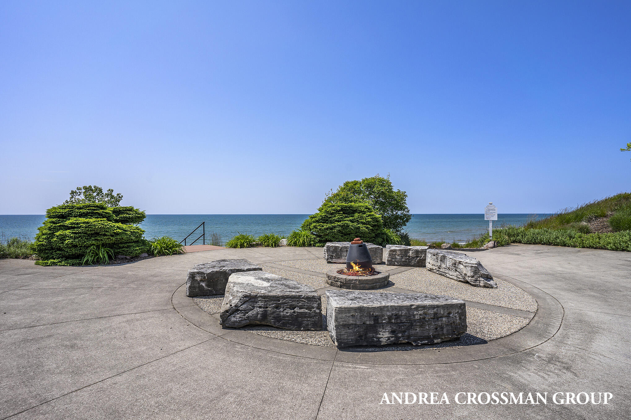 688 Waters Edge Drive South Haven MI 49090