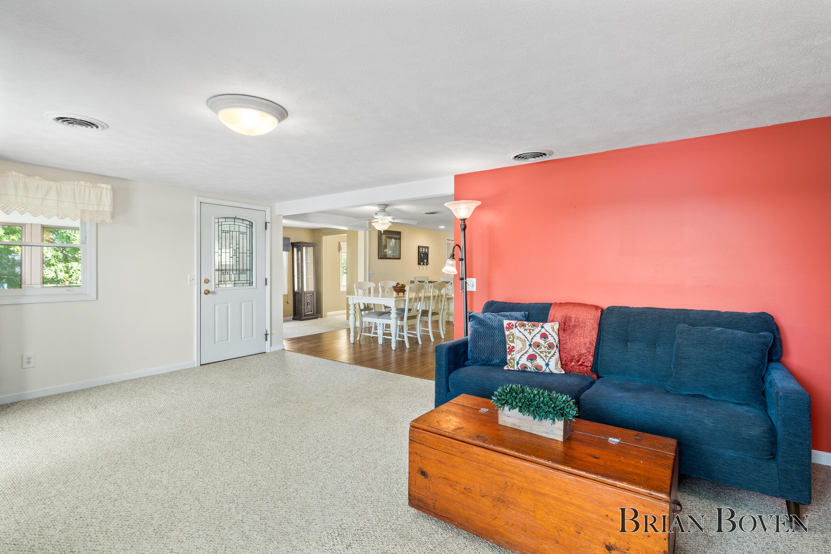 8705 Je-ne-be Drive NE Rockford MI 49341