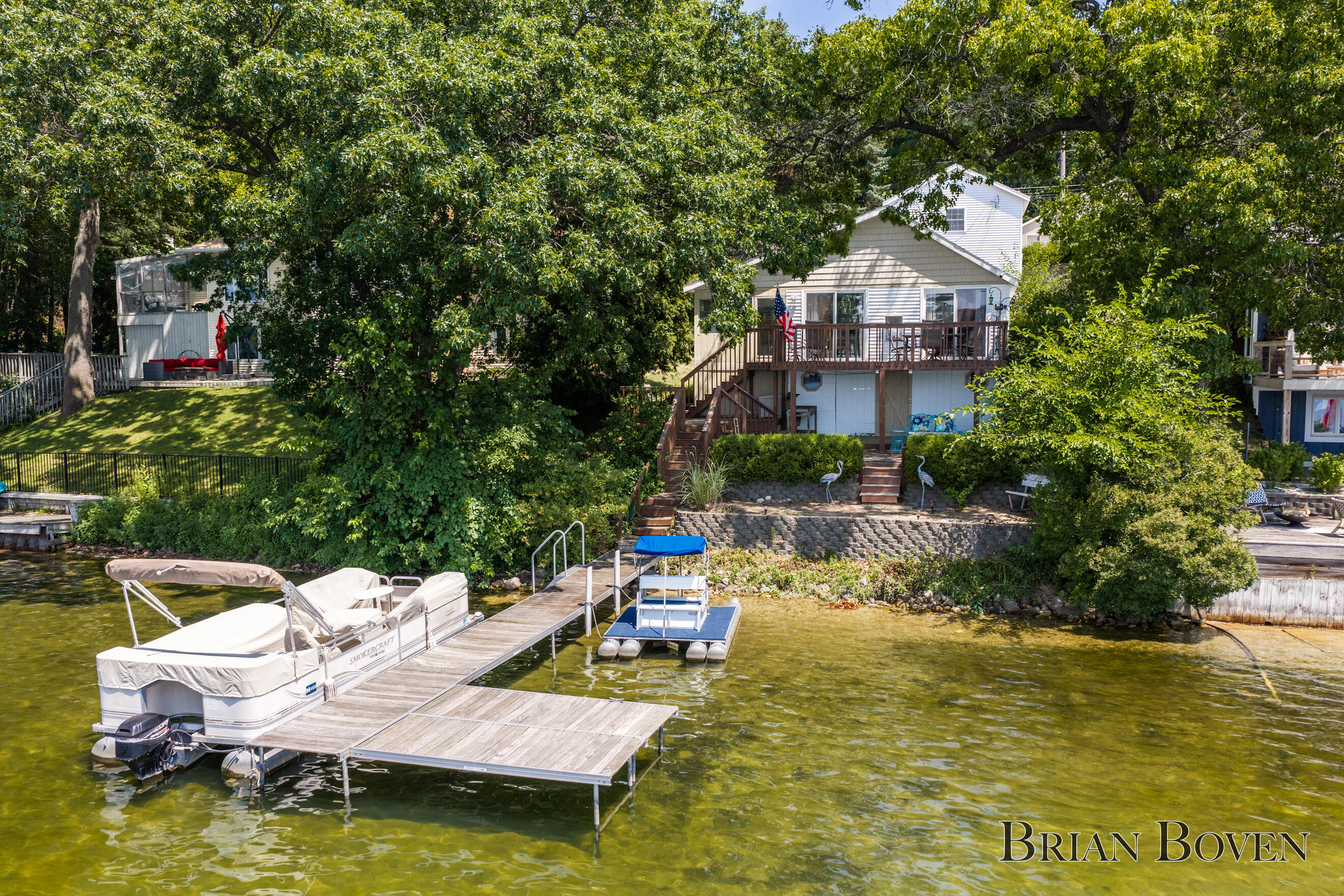 8705 Je-ne-be Drive NE Rockford MI 49341