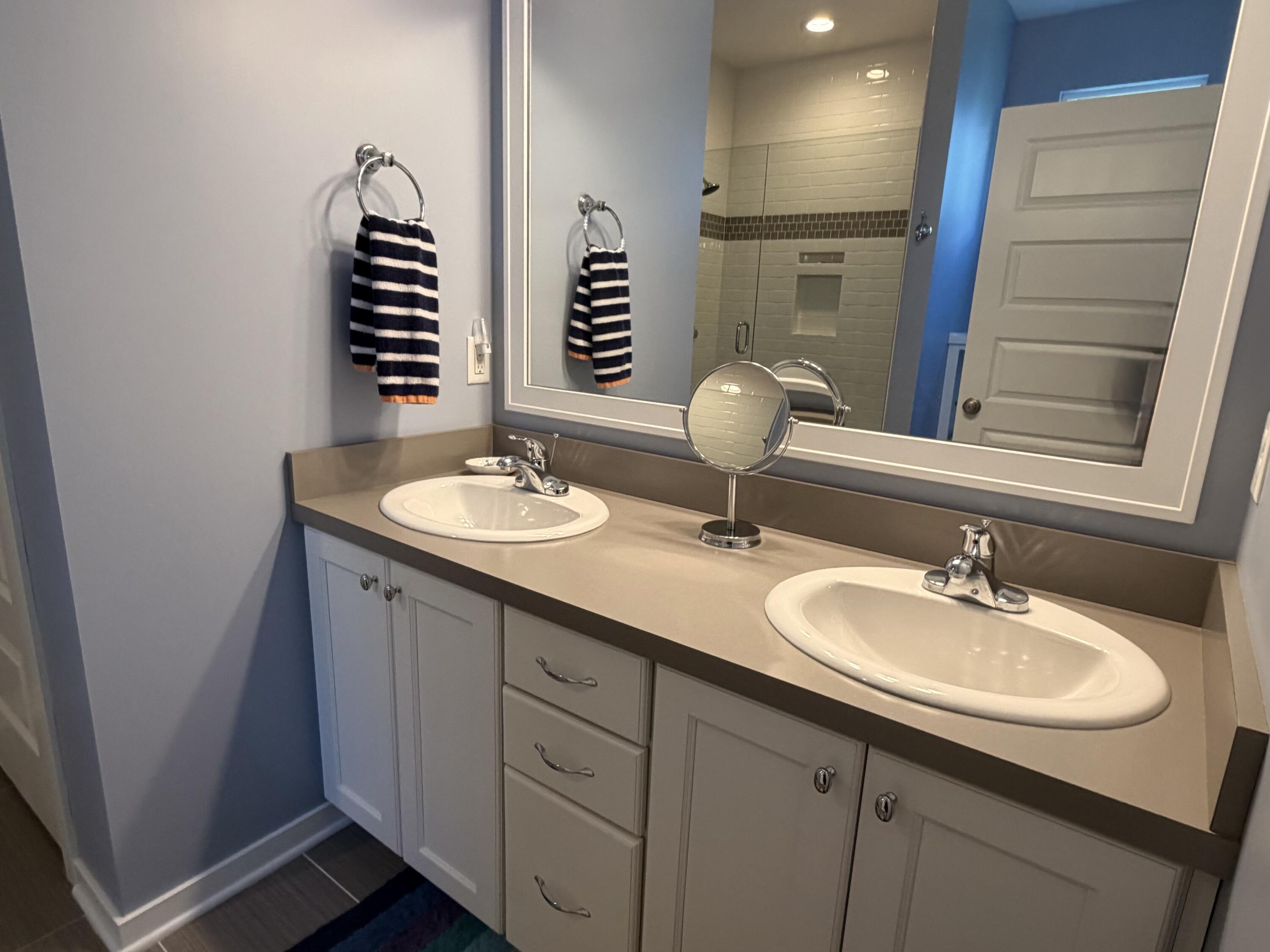576 Brownstone Street Holland MI 49423