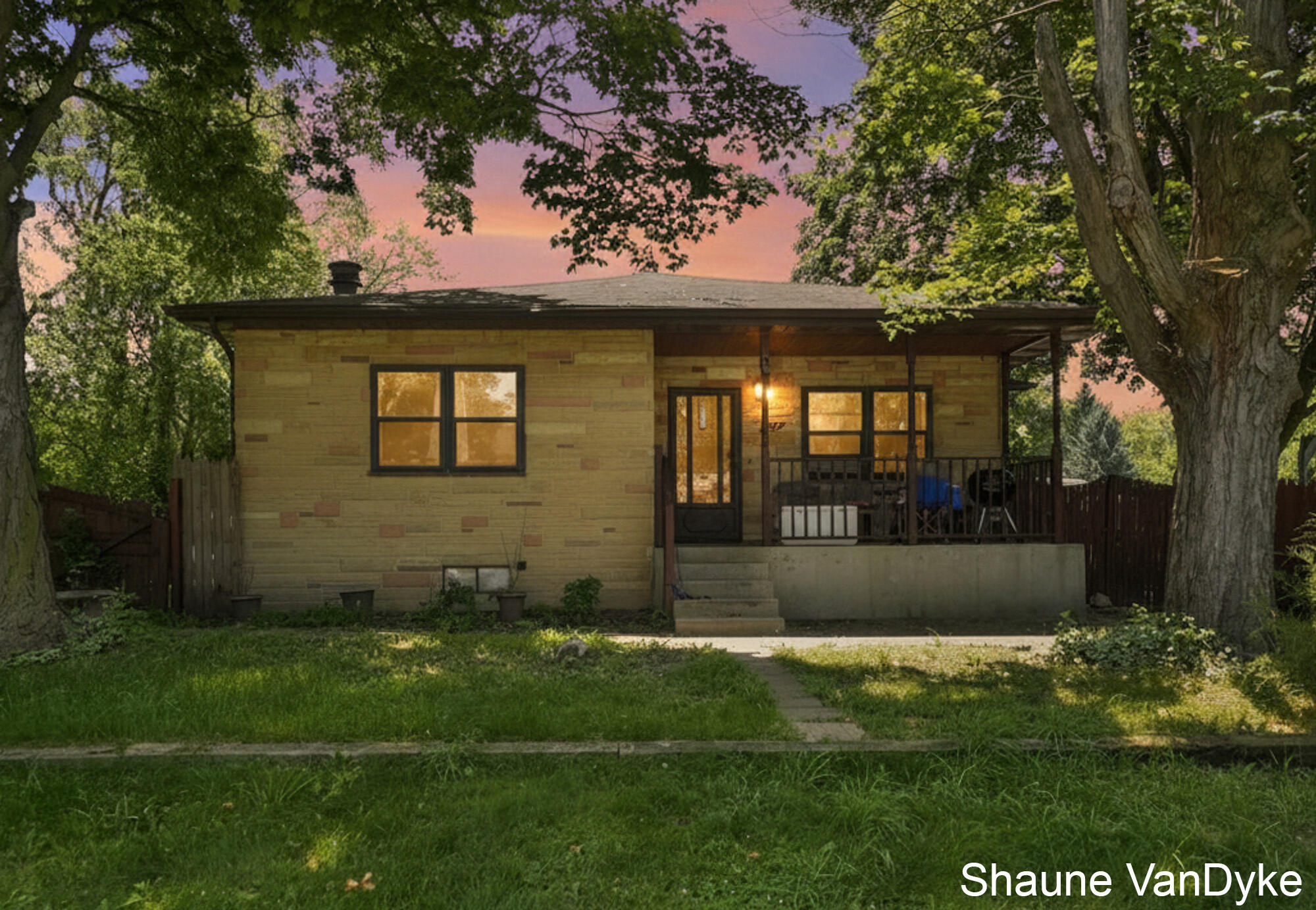 154 72nd Street SE Grand Rapids MI 49548