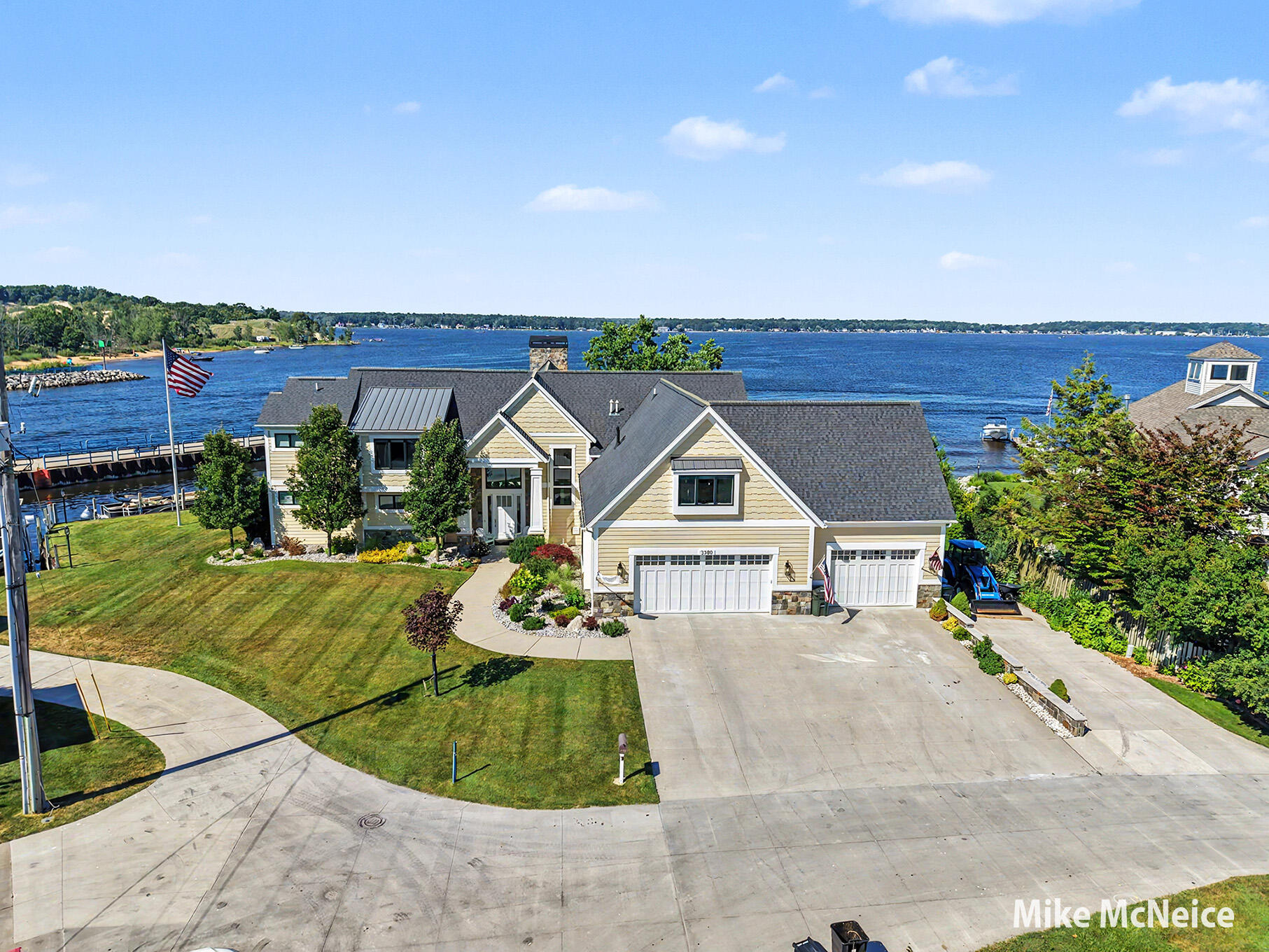 3380 Fulton Avenue Muskegon MI 49441