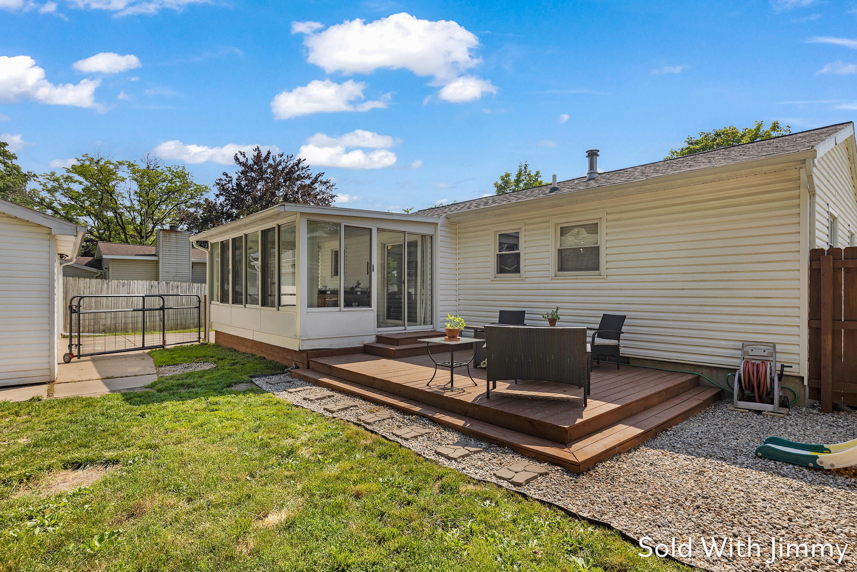 1340 Beckwith Avenue NE Grand Rapids MI 49505