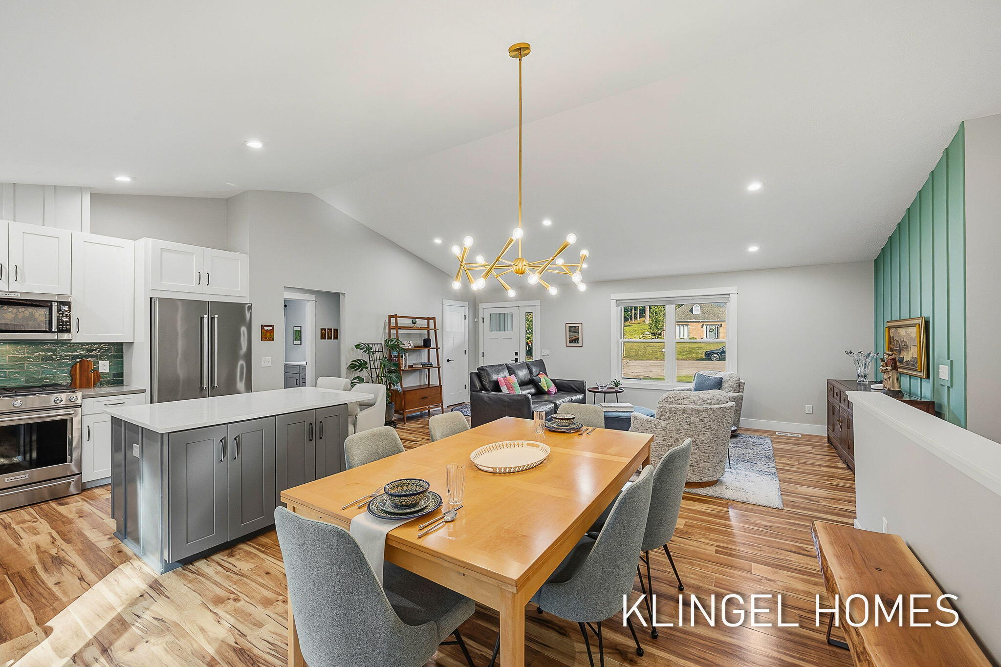 3946 Easthill Court Norton Shores MI 49441