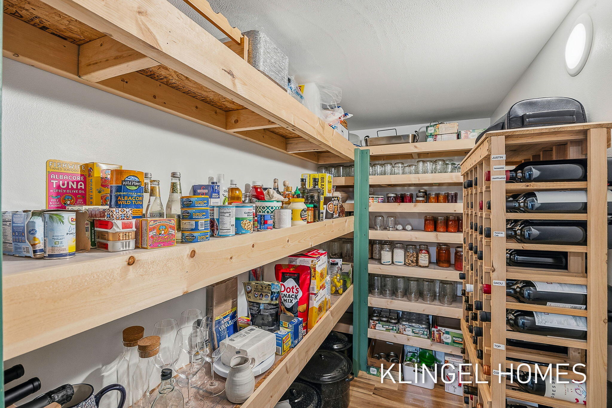 3946 Easthill Court Norton Shores MI 49441