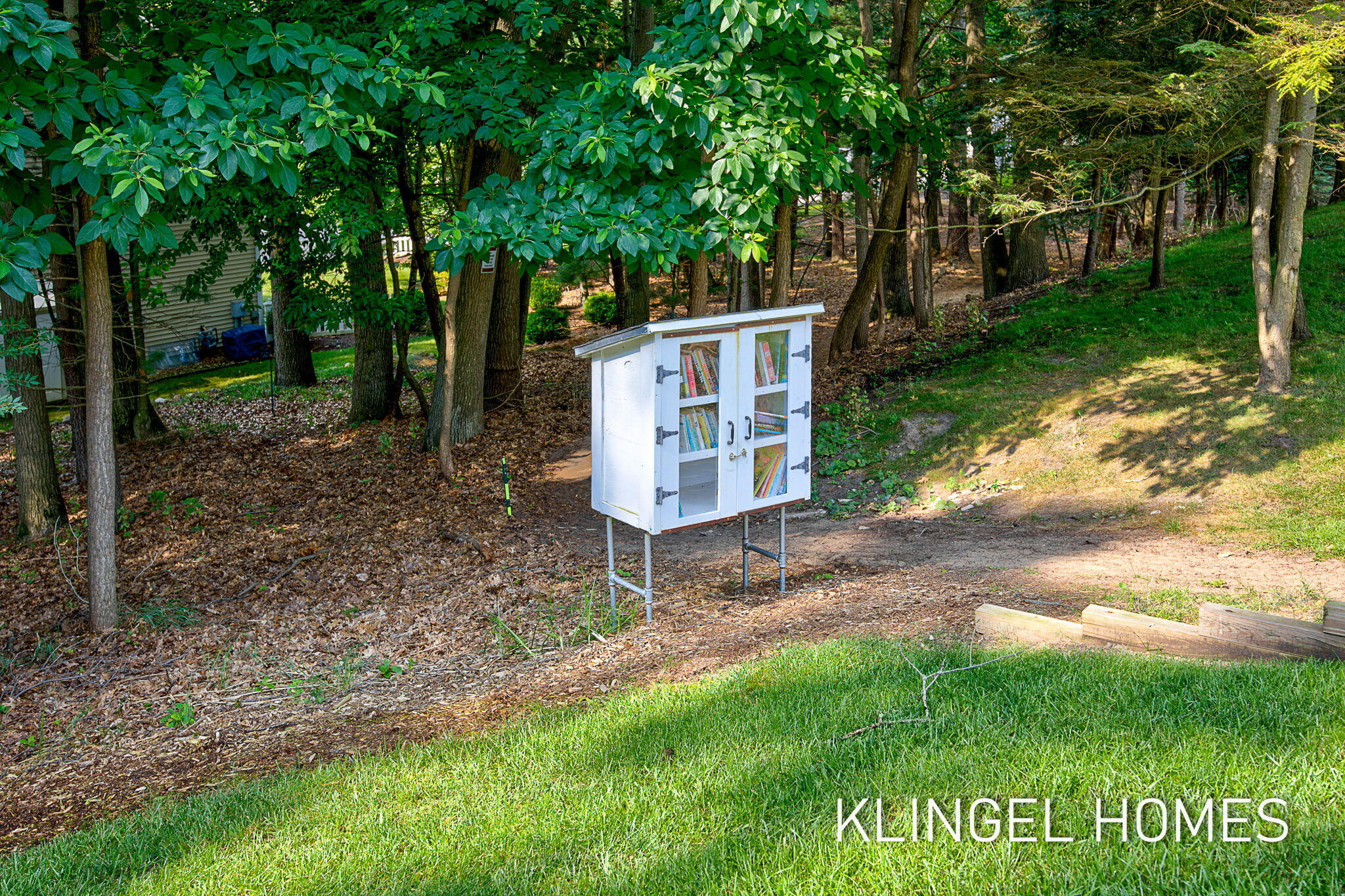 3946 Easthill Court Norton Shores MI 49441