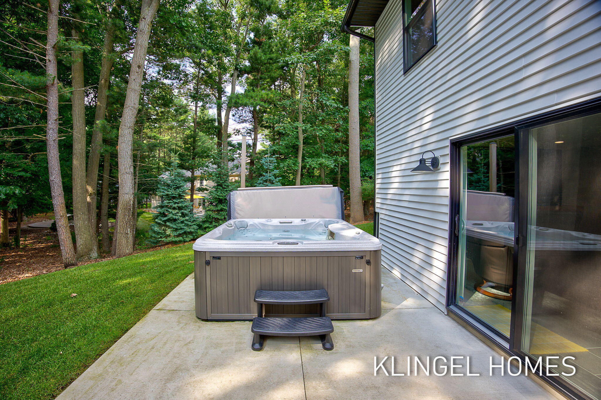 3946 Easthill Court Norton Shores MI 49441