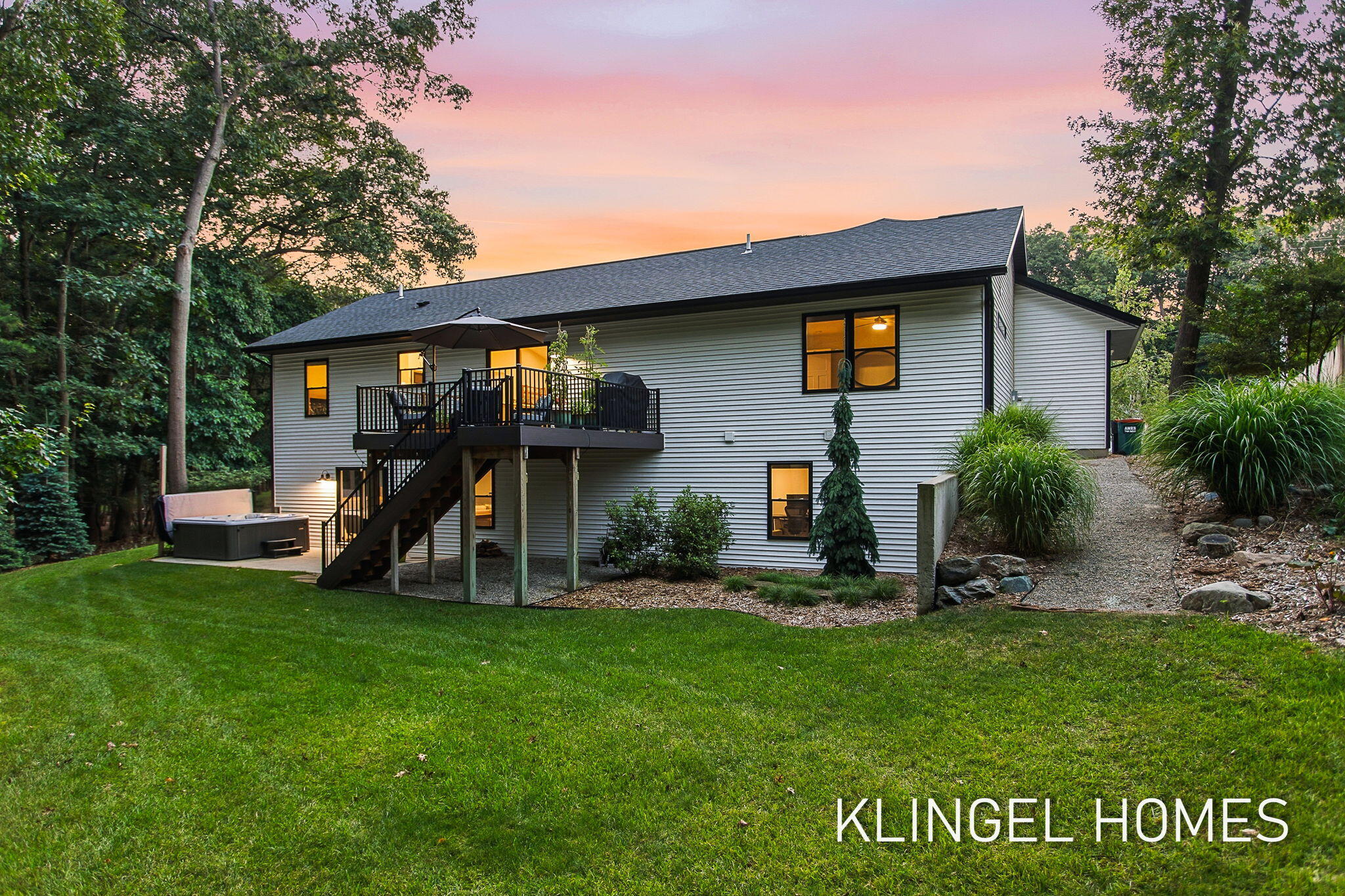 3946 Easthill Court Norton Shores MI 49441