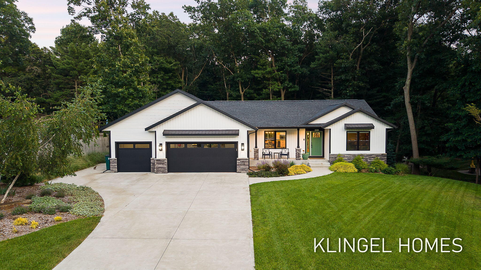 3946 Easthill Court Norton Shores MI 49441