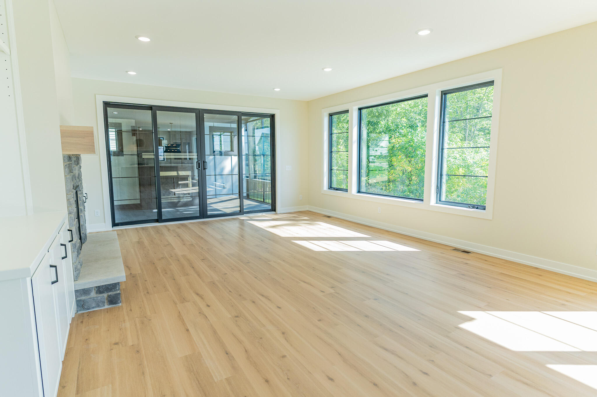 1844 Stratford Lane NW Grand Rapids MI 49534