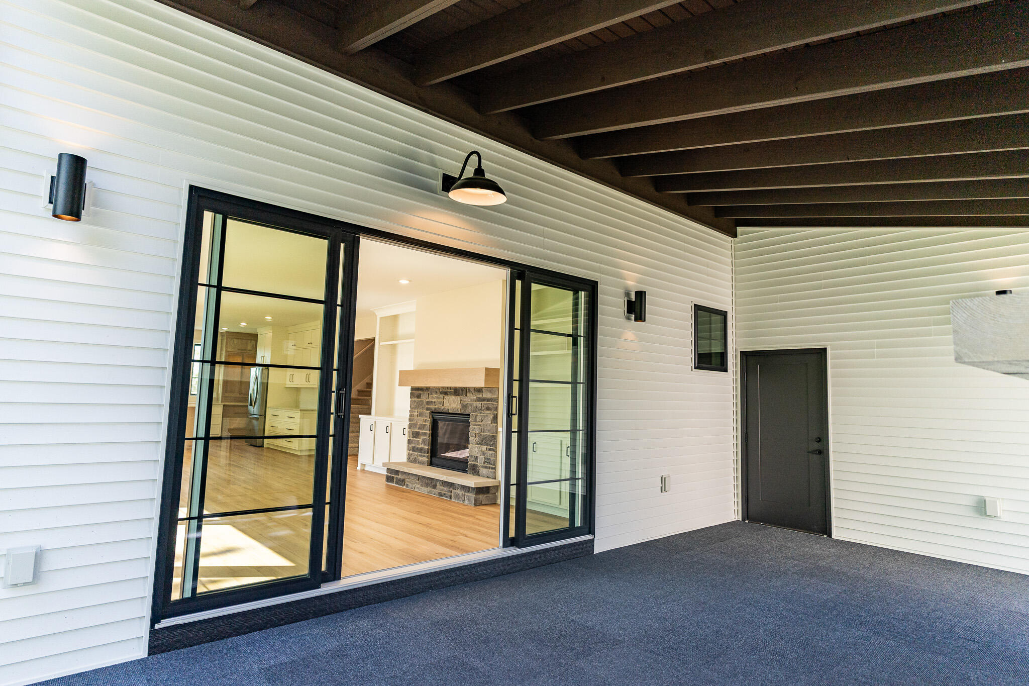 1844 Stratford Lane NW Grand Rapids MI 49534