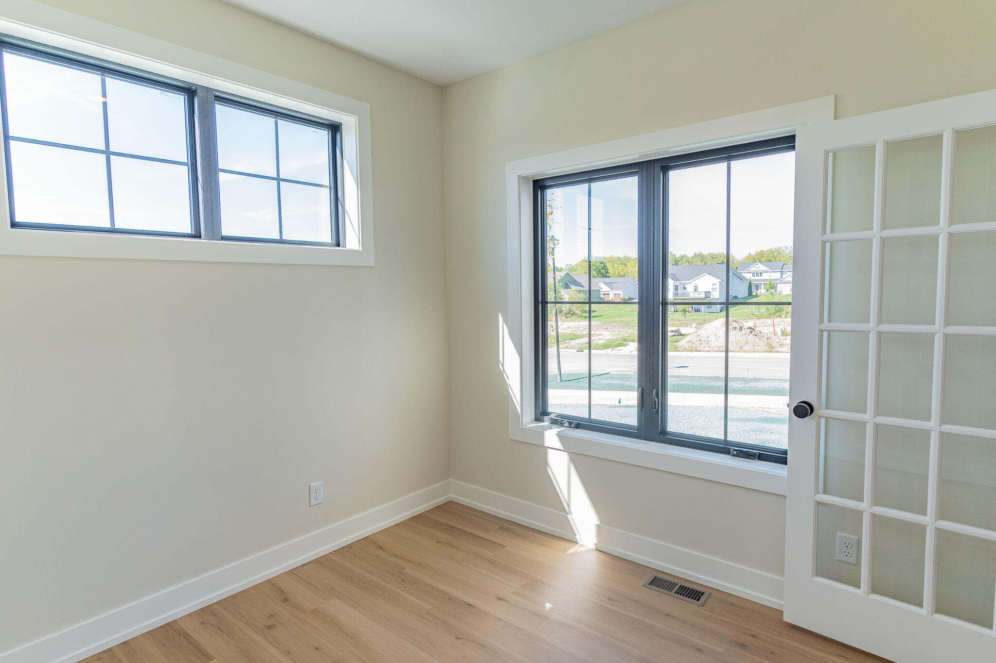 1844 Stratford Lane NW Grand Rapids MI 49534