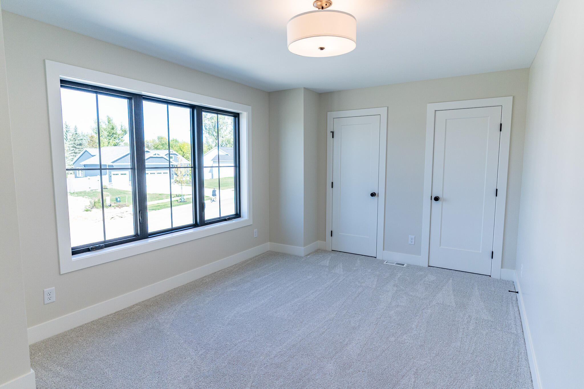 1844 Stratford Lane NW Grand Rapids MI 49534