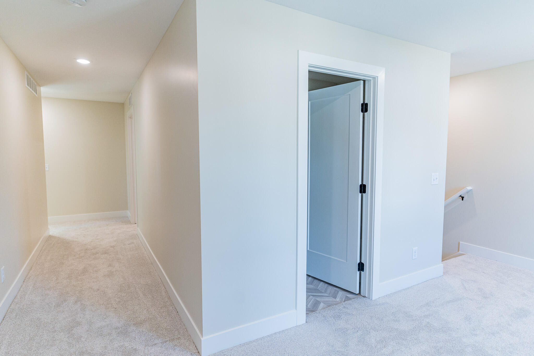 1844 Stratford Lane NW Grand Rapids MI 49534