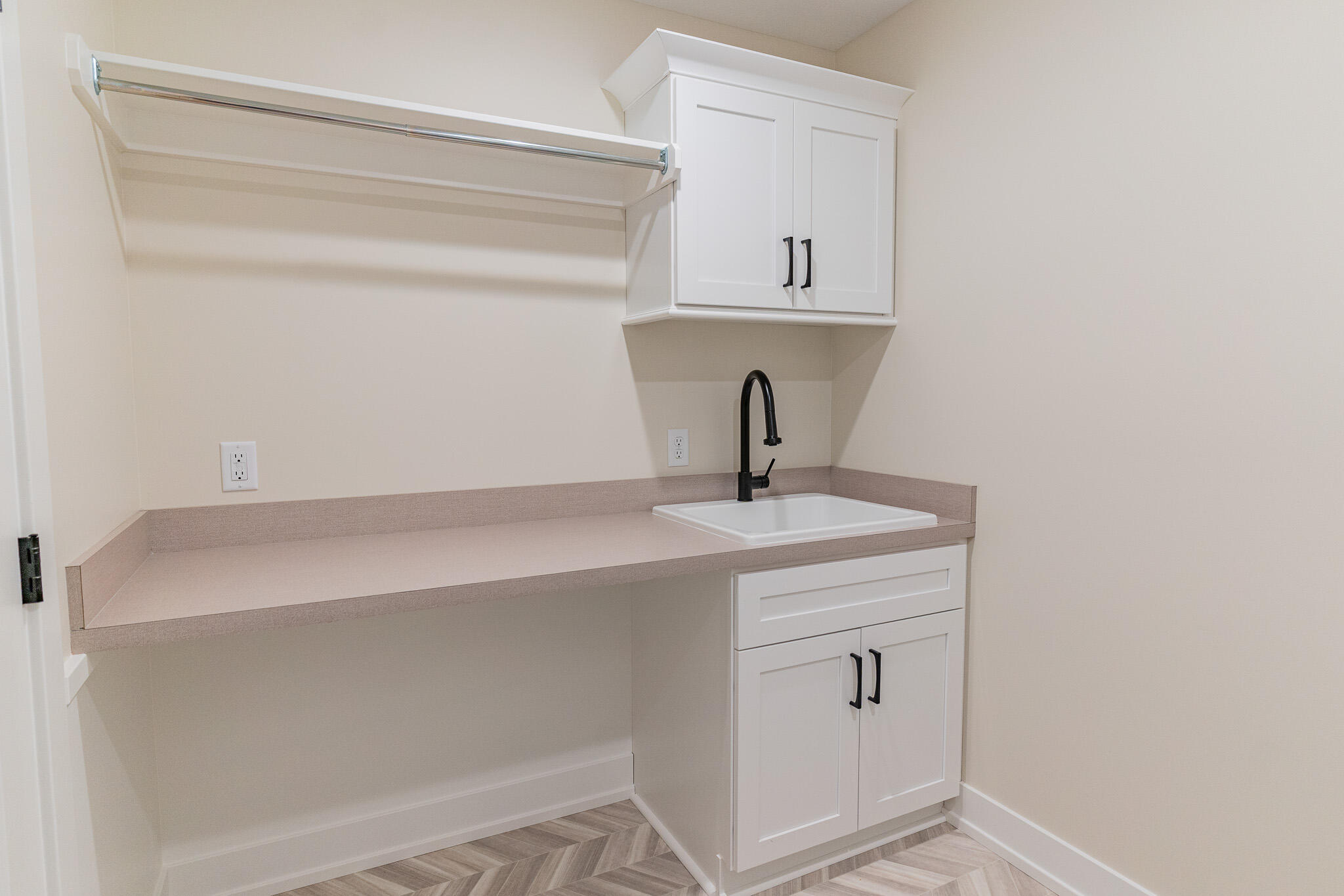 1844 Stratford Lane NW Grand Rapids MI 49534