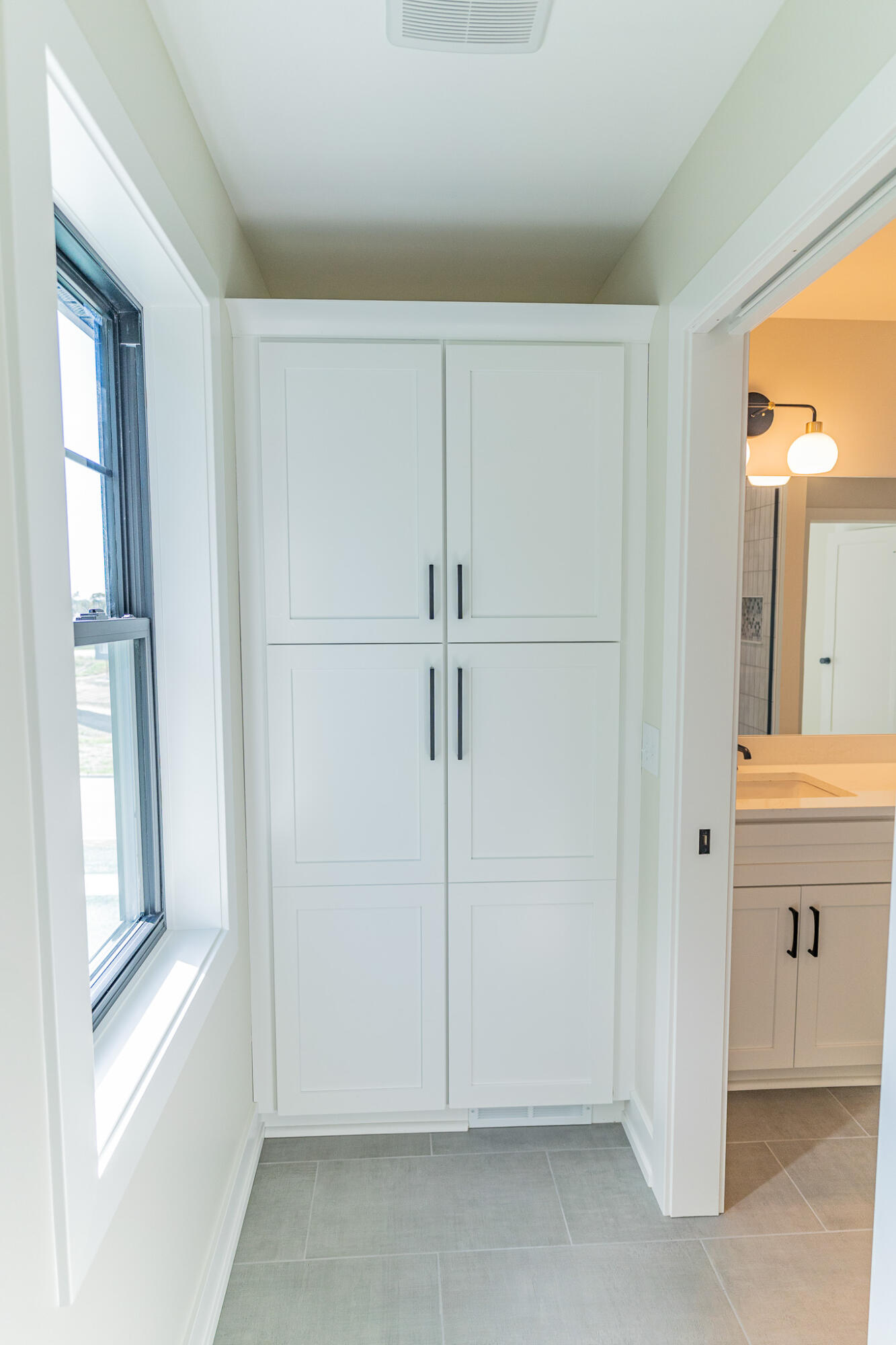 1844 Stratford Lane NW Grand Rapids MI 49534