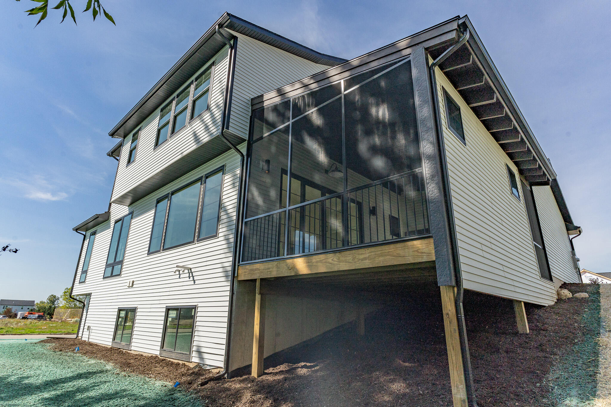 1844 Stratford Lane NW Grand Rapids MI 49534