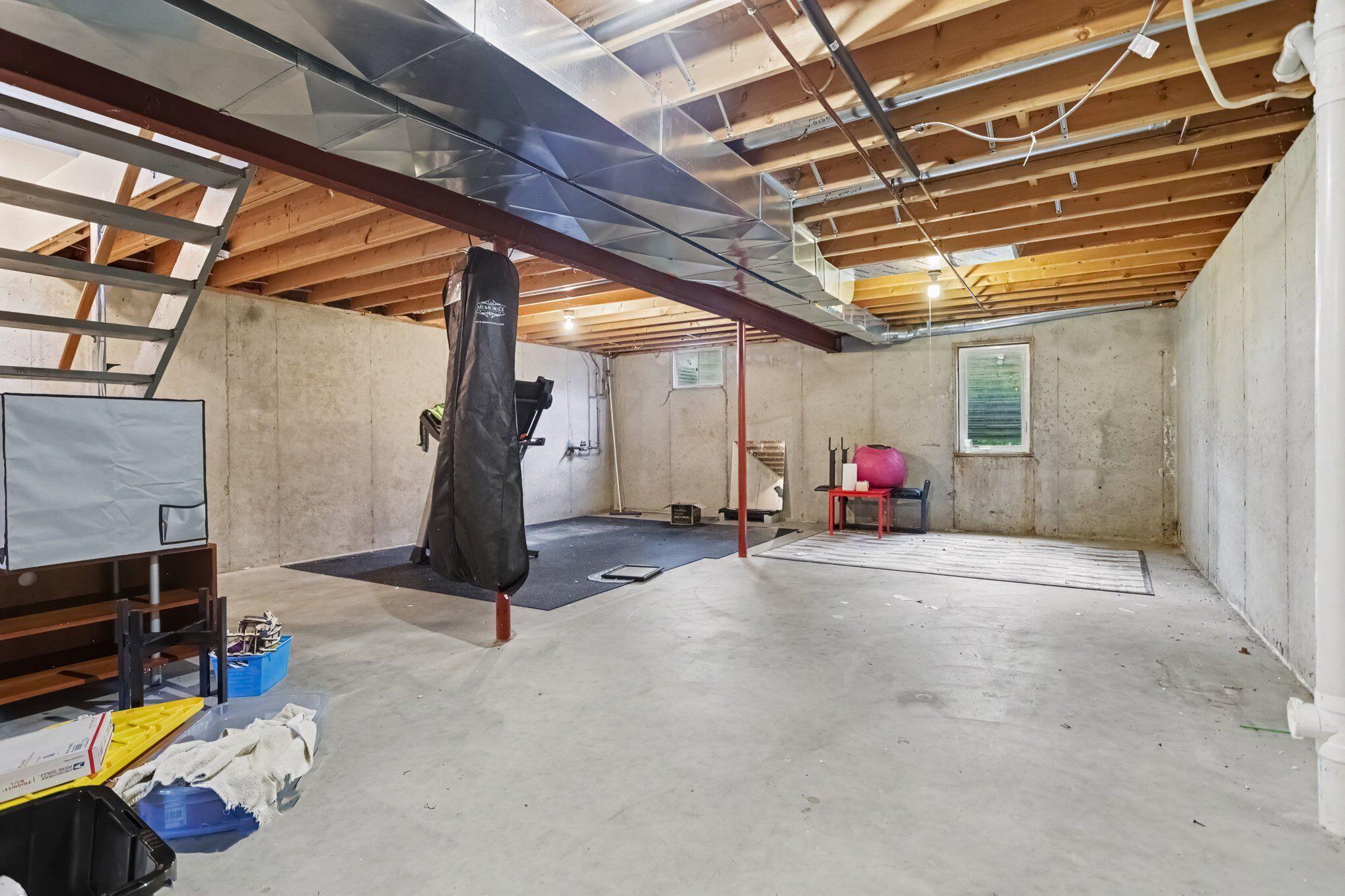 6647 Whitehorse Avenue Kalamazoo MI 49048