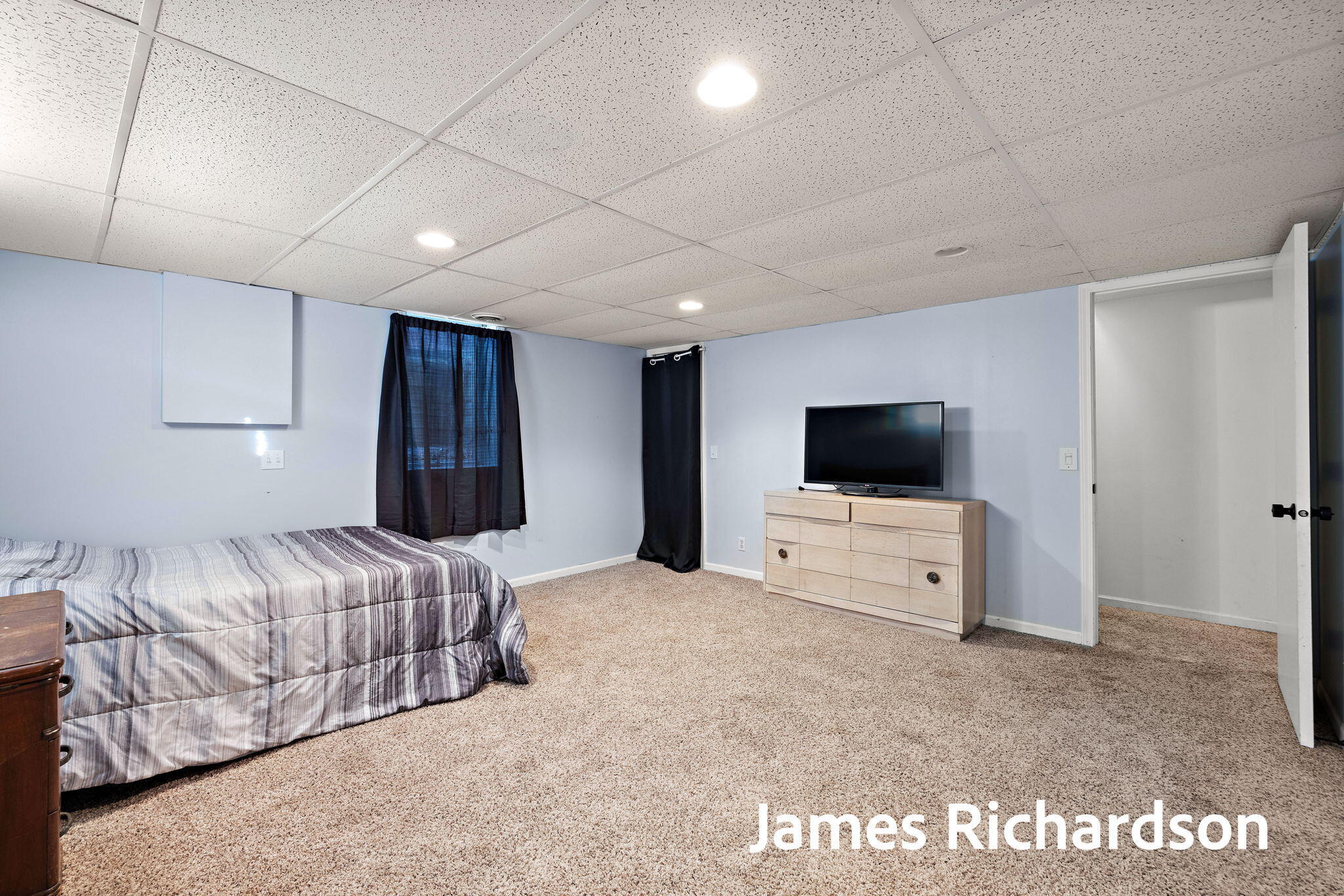 15249 Widgeon Road Grand Haven MI 49417