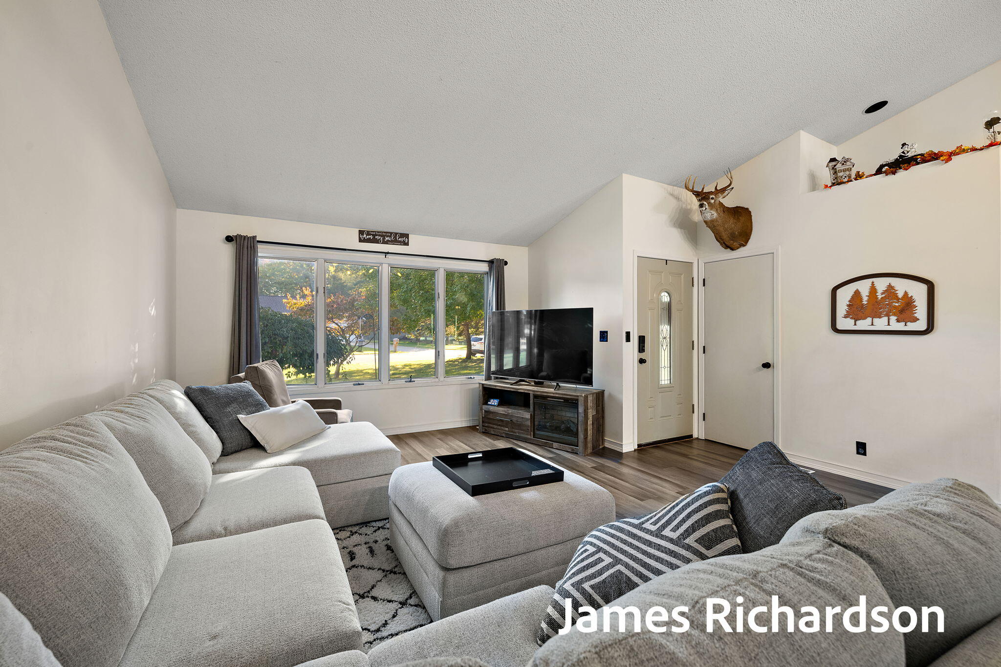 15249 Widgeon Road Grand Haven MI 49417